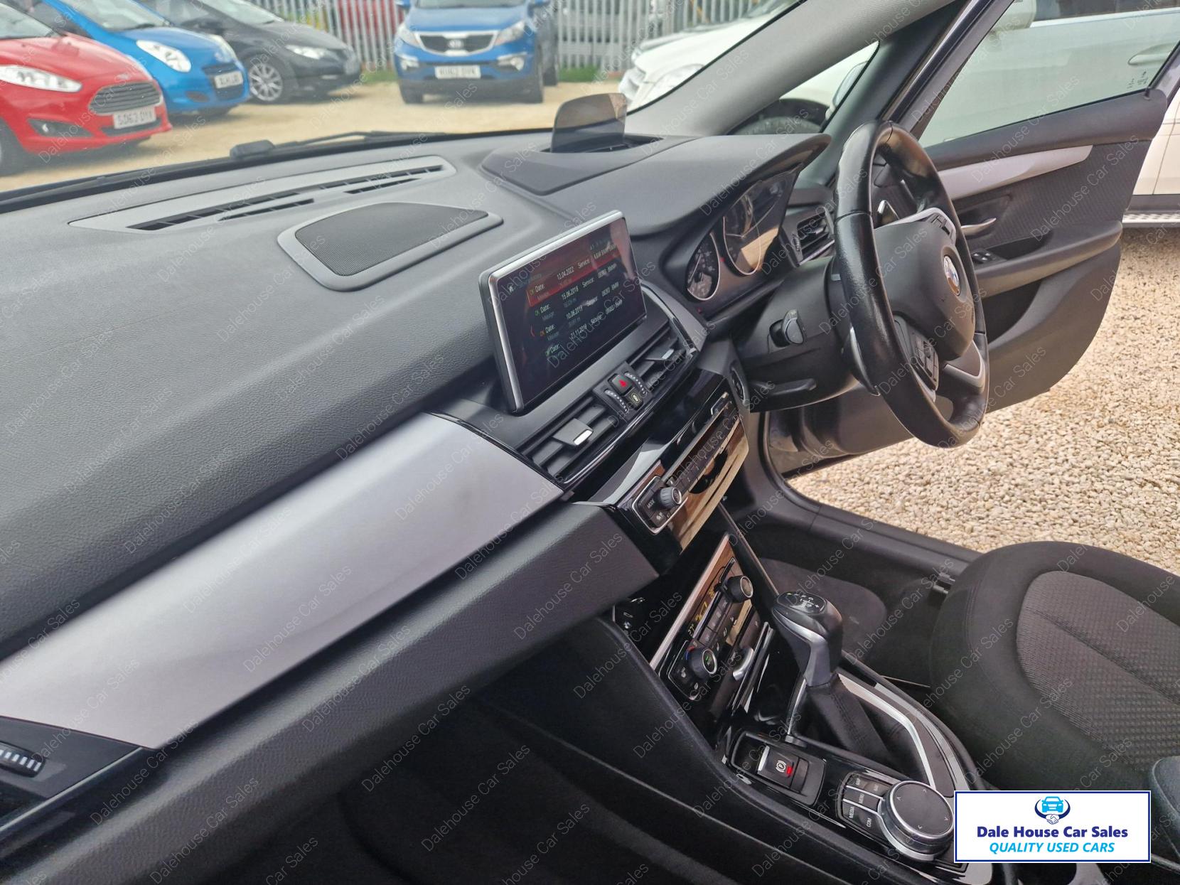 BMW 2 Series Active Tourer 2.0 218d SE MPV 5dr Diesel Auto Euro 6 (s/s) (150 ps)