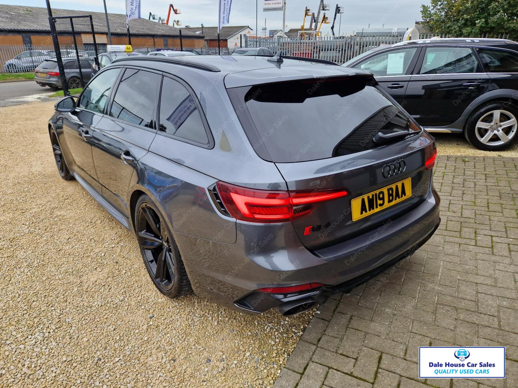 Audi RS4 Avant 2.9 TFSI V6 Sport Edition Estate 5dr Petrol Tiptronic quattro Euro 6 (s/s) (450 ps)