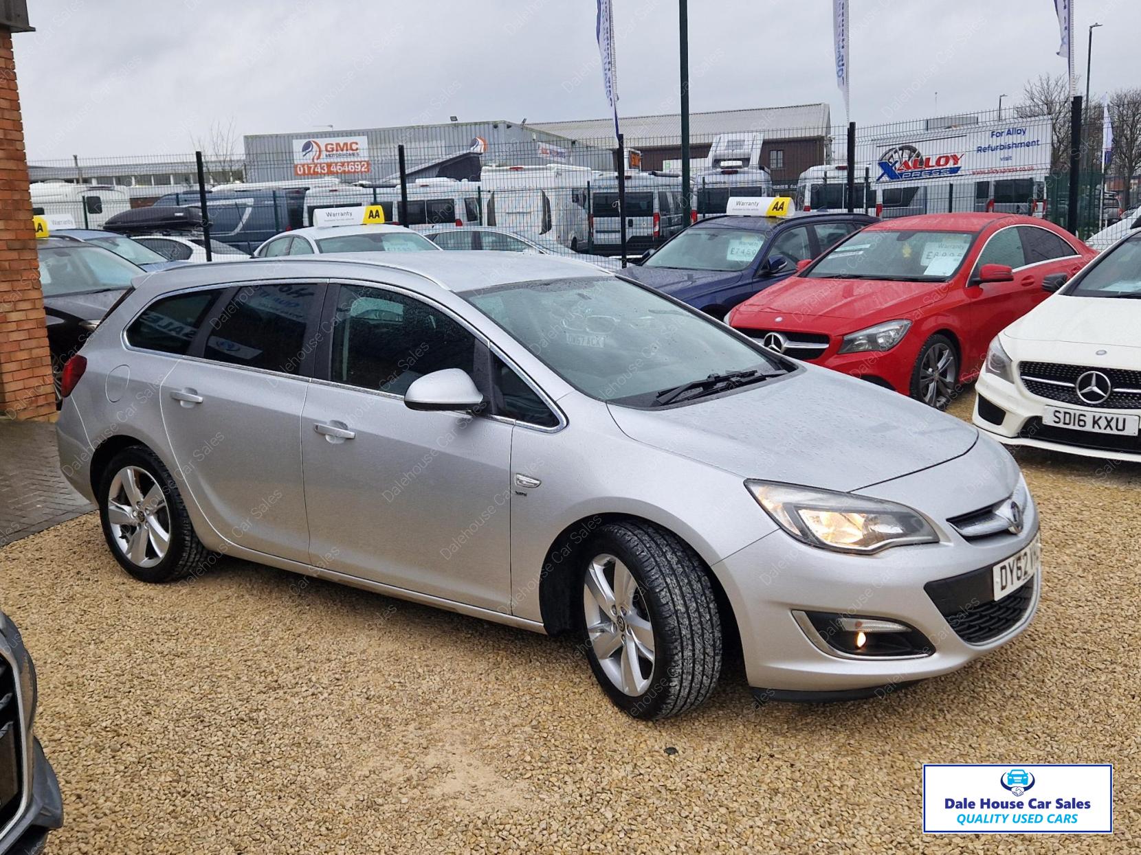 Vauxhall Astra 1.6 16V SRi Sports Tourer 5dr Petrol Manual Euro 5 (115 ps)