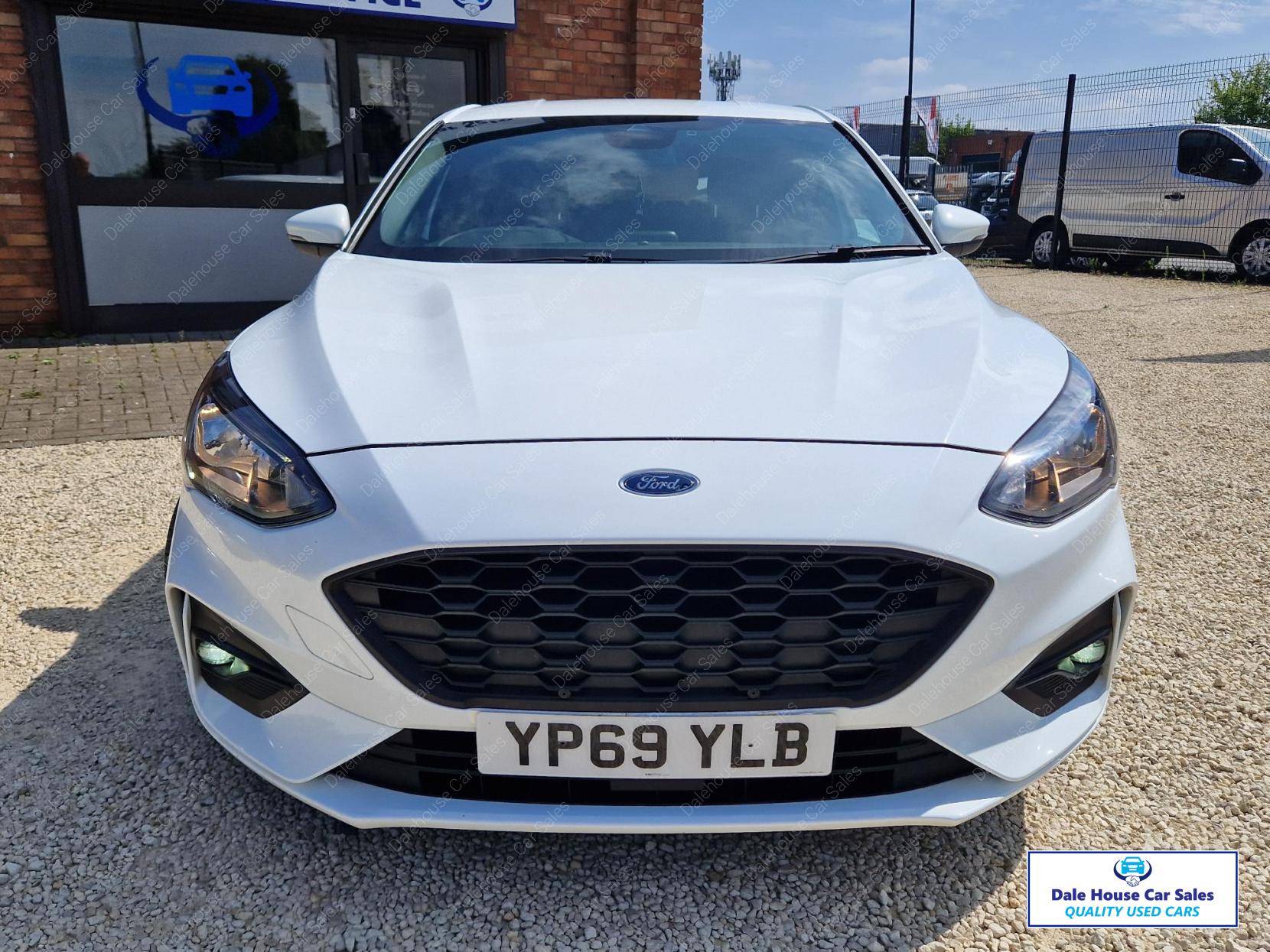 Ford Focus 1.5 EcoBlue ST-Line Hatchback 5dr Diesel Manual Euro 6 (s/s) (120 ps)