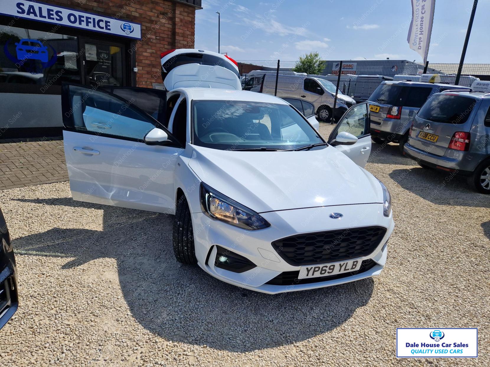 Ford Focus 1.5 EcoBlue ST-Line Hatchback 5dr Diesel Manual Euro 6 (s/s) (120 ps)