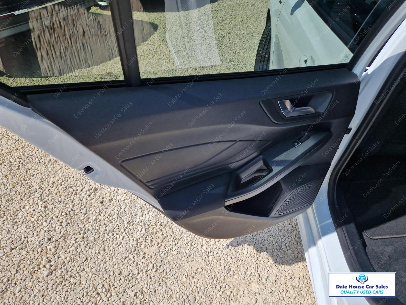 Ford Focus 1.5 EcoBlue ST-Line Hatchback 5dr Diesel Manual Euro 6 (s/s) (120 ps)