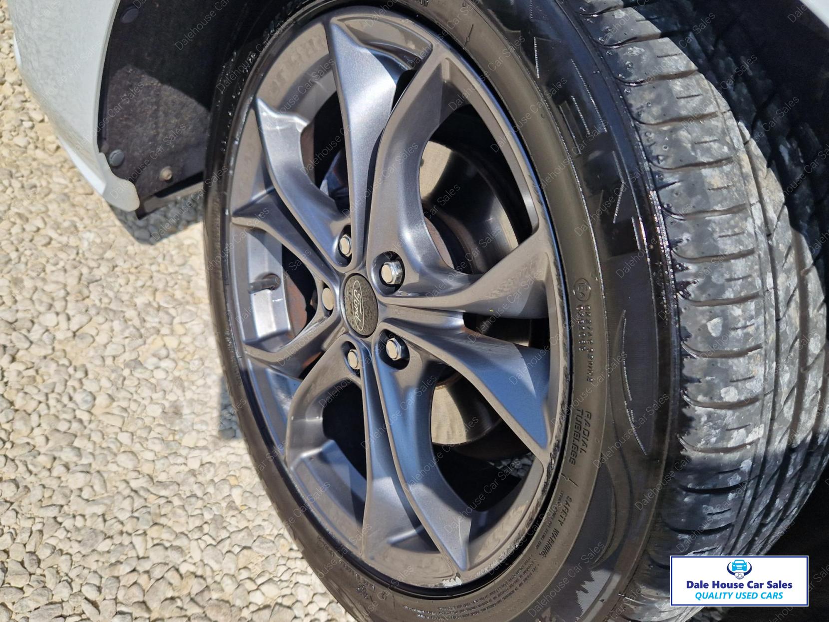 Ford Focus 1.5 EcoBlue ST-Line Hatchback 5dr Diesel Manual Euro 6 (s/s) (120 ps)