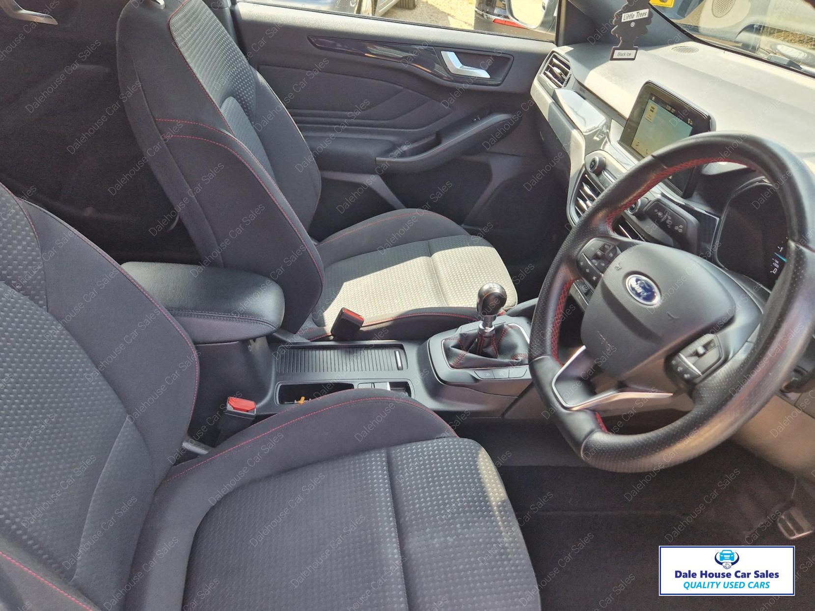 Ford Focus 1.5 EcoBlue ST-Line Hatchback 5dr Diesel Manual Euro 6 (s/s) (120 ps)