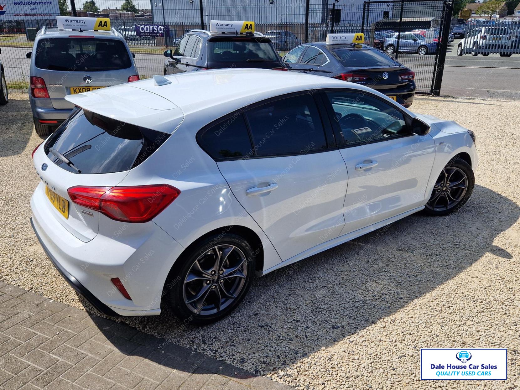 Ford Focus 1.5 EcoBlue ST-Line Hatchback 5dr Diesel Manual Euro 6 (s/s) (120 ps)