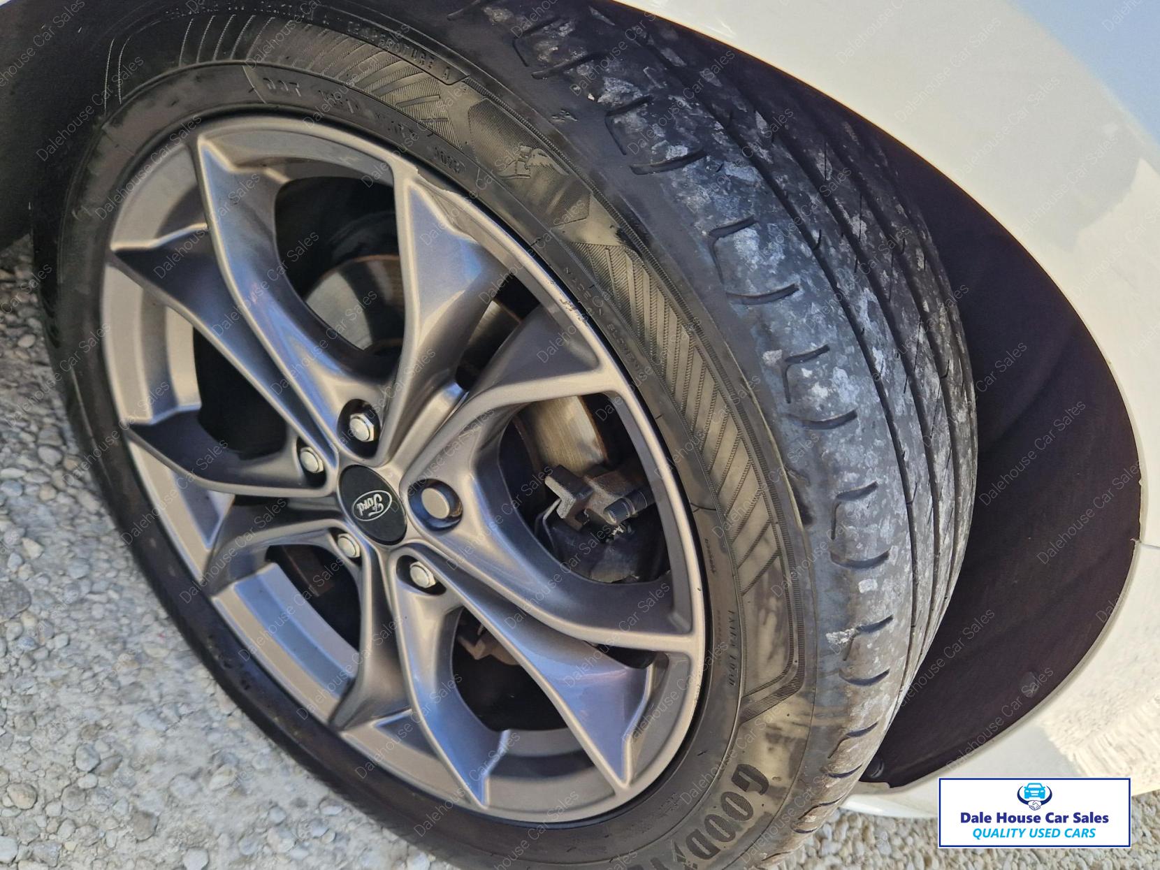 Ford Focus 1.5 EcoBlue ST-Line Hatchback 5dr Diesel Manual Euro 6 (s/s) (120 ps)