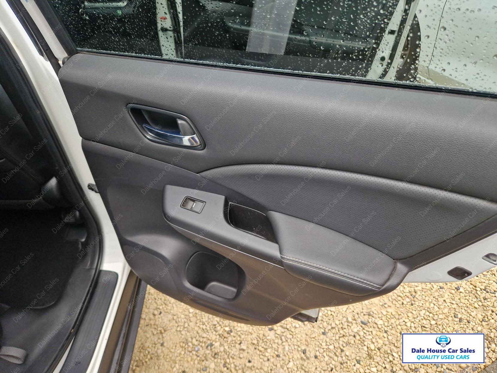 Honda CR-V 1.6 i-DTEC SR SUV 5dr Diesel Auto 4WD Euro 6 (160 ps)