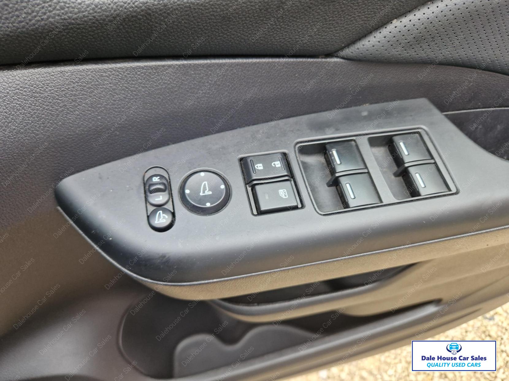 Honda CR-V 1.6 i-DTEC SR SUV 5dr Diesel Auto 4WD Euro 6 (160 ps)