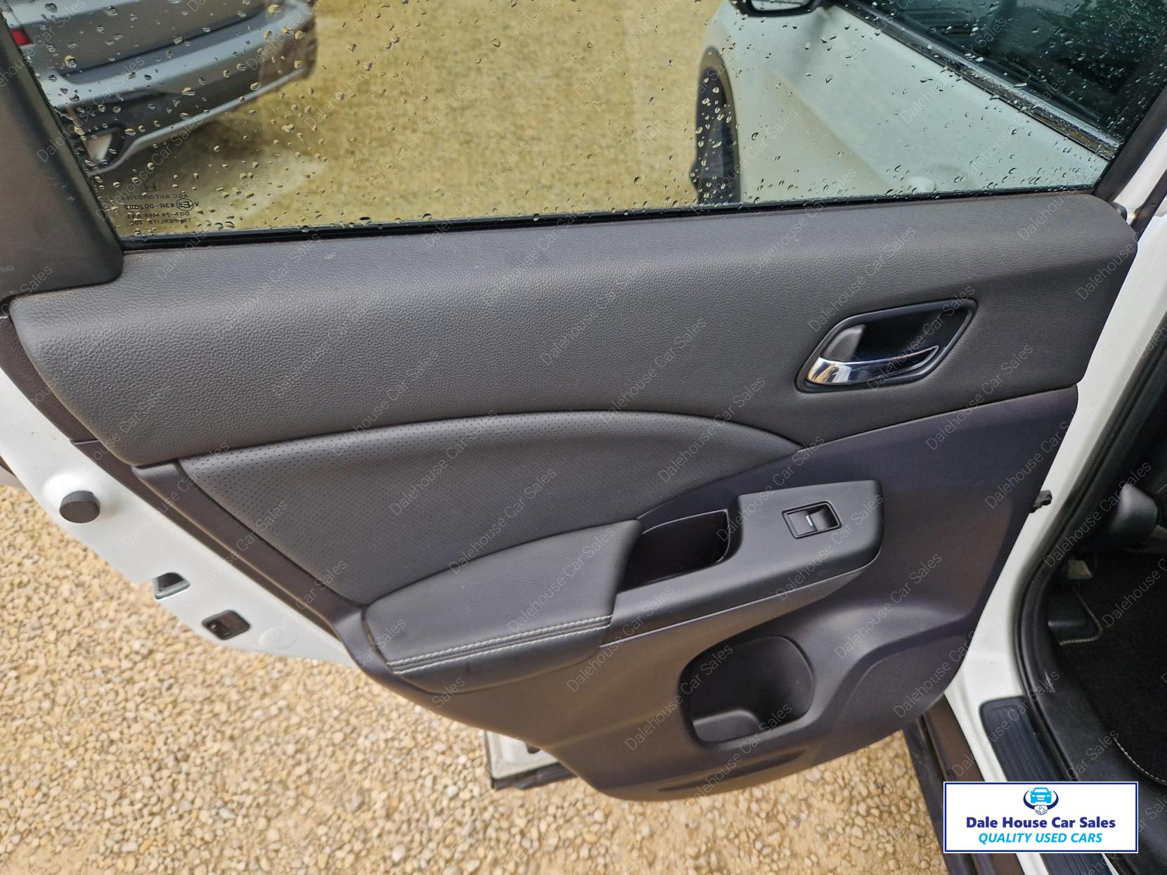 Honda CR-V 1.6 i-DTEC SR SUV 5dr Diesel Auto 4WD Euro 6 (160 ps)