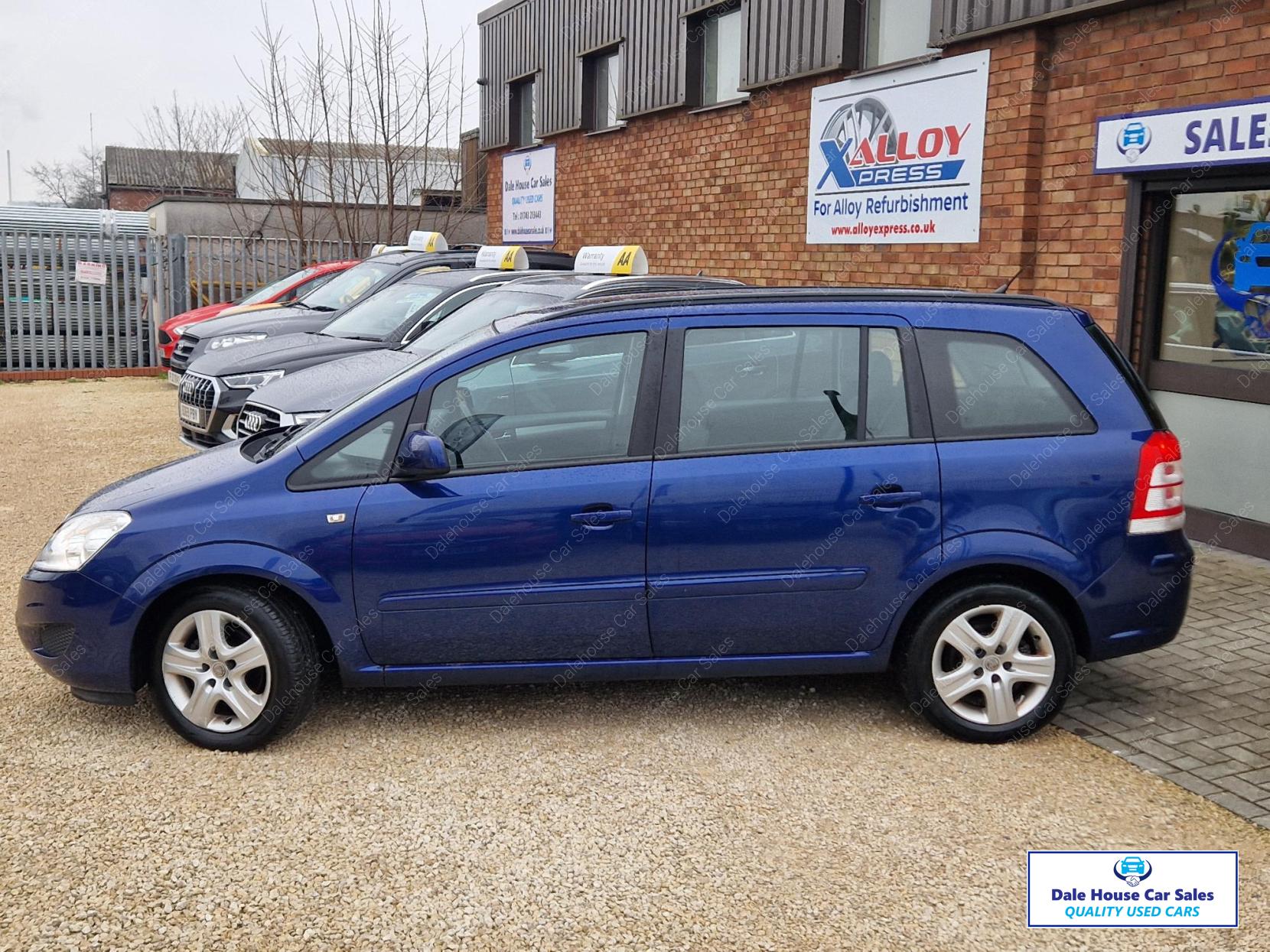 Vauxhall Zafira 1.8 16V Exclusiv MPV 5dr Petrol Manual Euro 4 (140 ps)