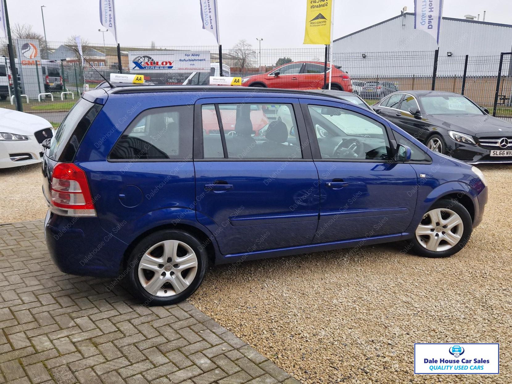 Vauxhall Zafira 1.8 16V Exclusiv MPV 5dr Petrol Manual Euro 4 (140 ps)