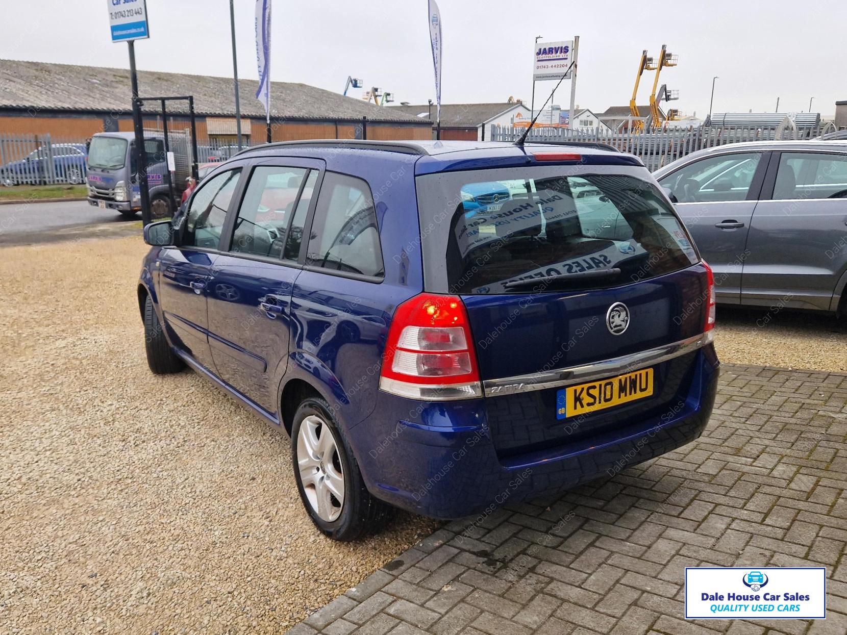 Vauxhall Zafira 1.8 16V Exclusiv MPV 5dr Petrol Manual Euro 4 (140 ps)