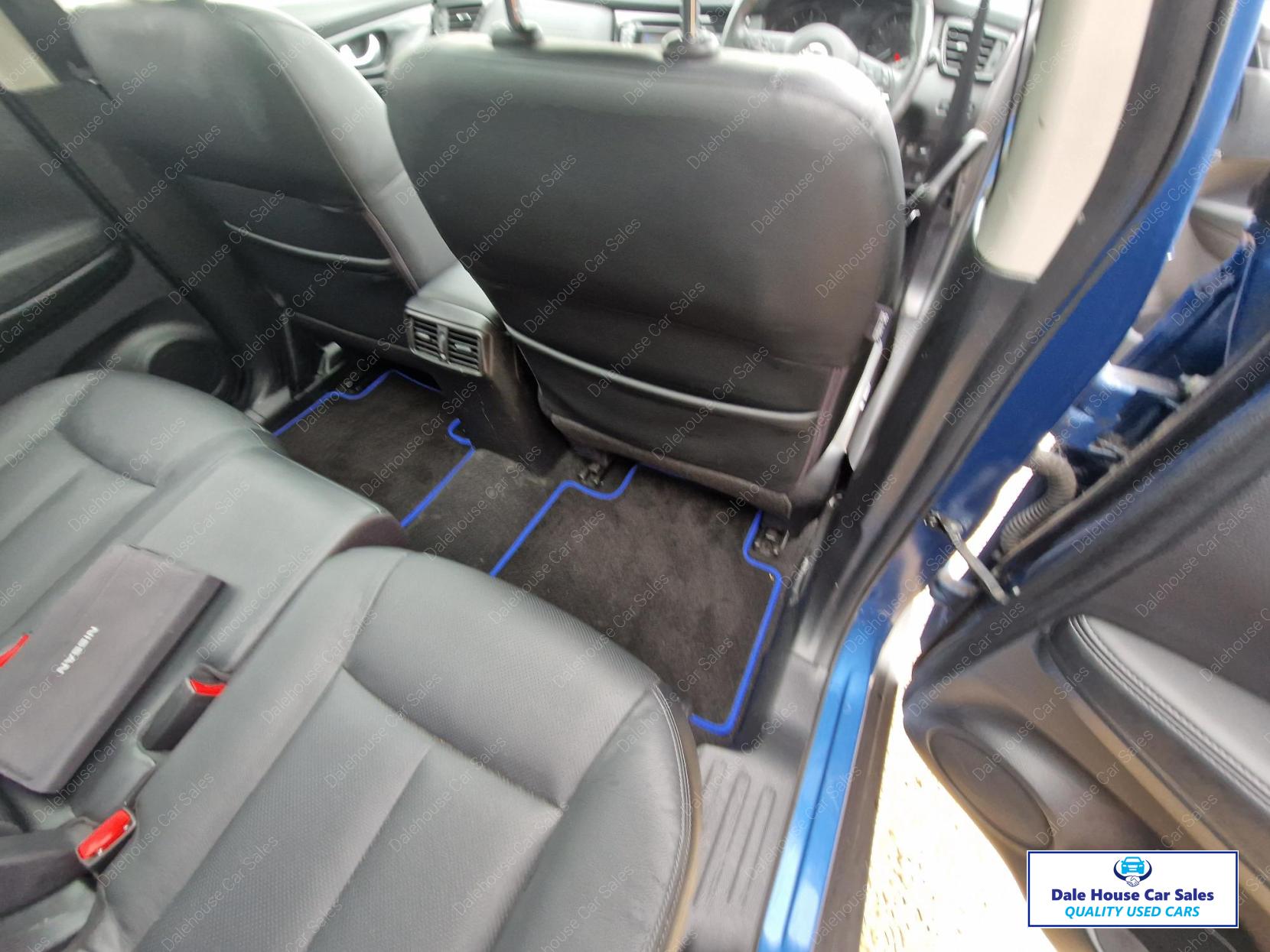 Nissan X-Trail 2.0 dCi Tekna SUV 5dr Diesel Manual 4WD Euro 6 (s/s) (177 ps)