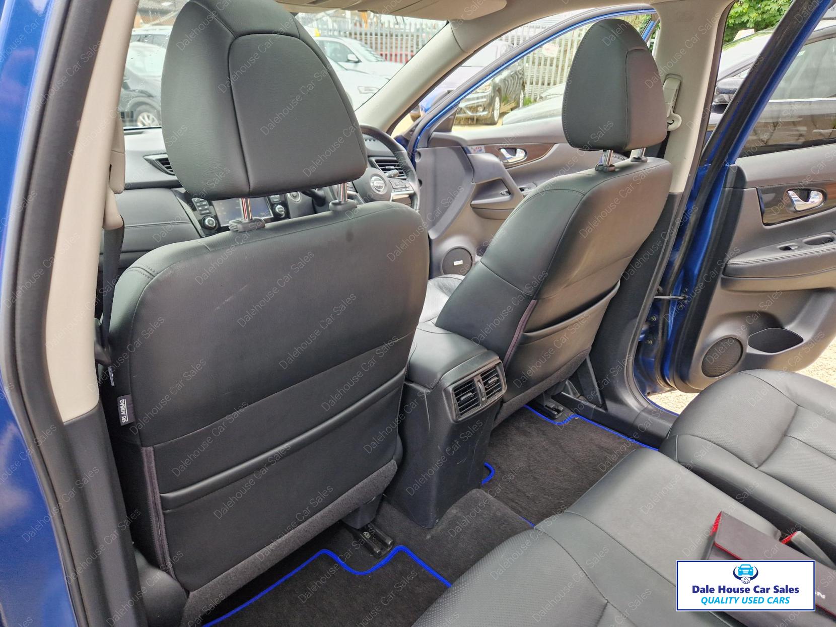 Nissan X-Trail 2.0 dCi Tekna SUV 5dr Diesel Manual 4WD Euro 6 (s/s) (177 ps)