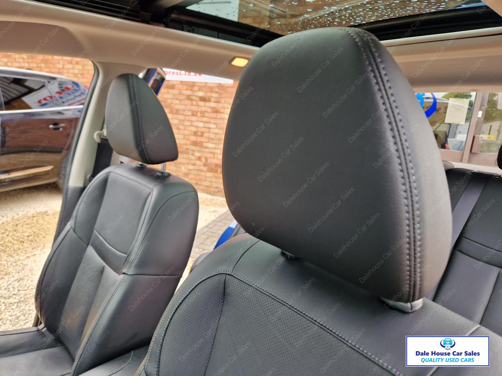 Nissan X-Trail 2.0 dCi Tekna SUV 5dr Diesel Manual 4WD Euro 6 (s/s) (177 ps)