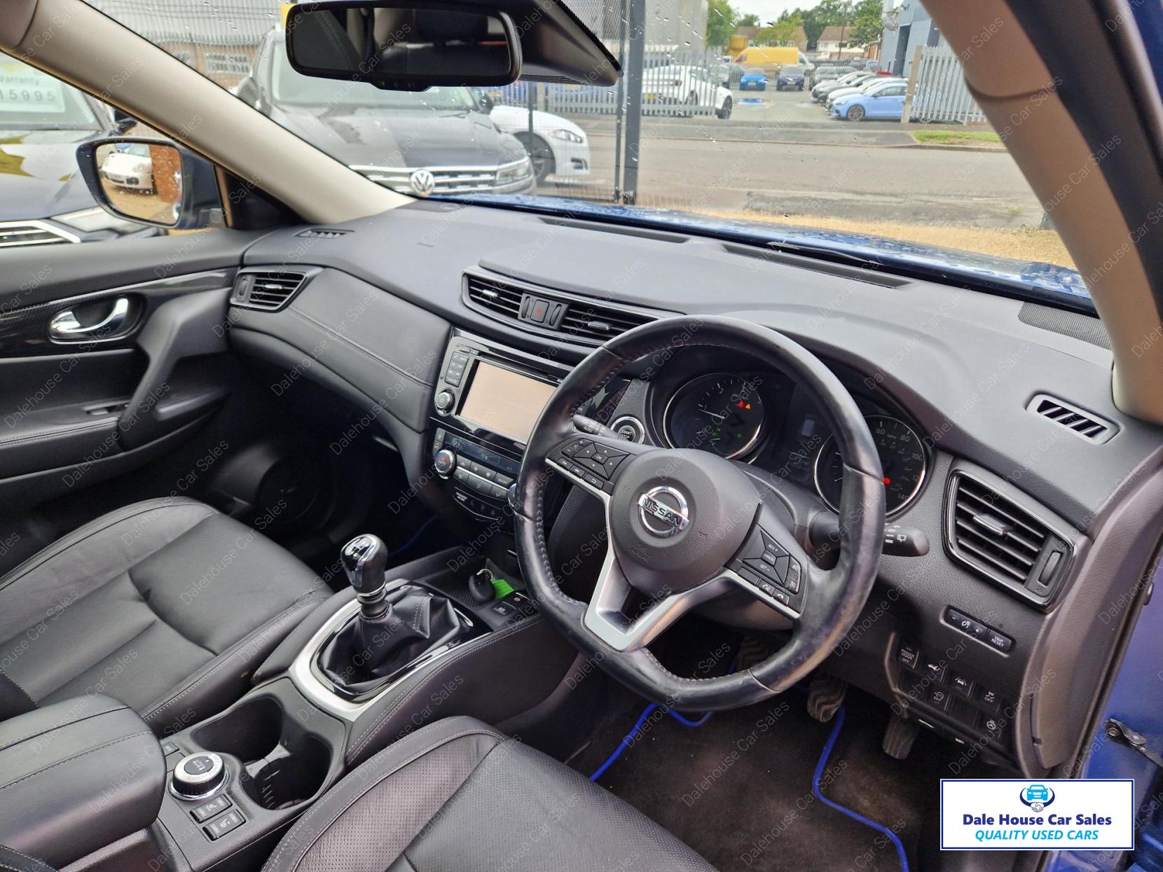 Nissan X-Trail 2.0 dCi Tekna SUV 5dr Diesel Manual 4WD Euro 6 (s/s) (177 ps)