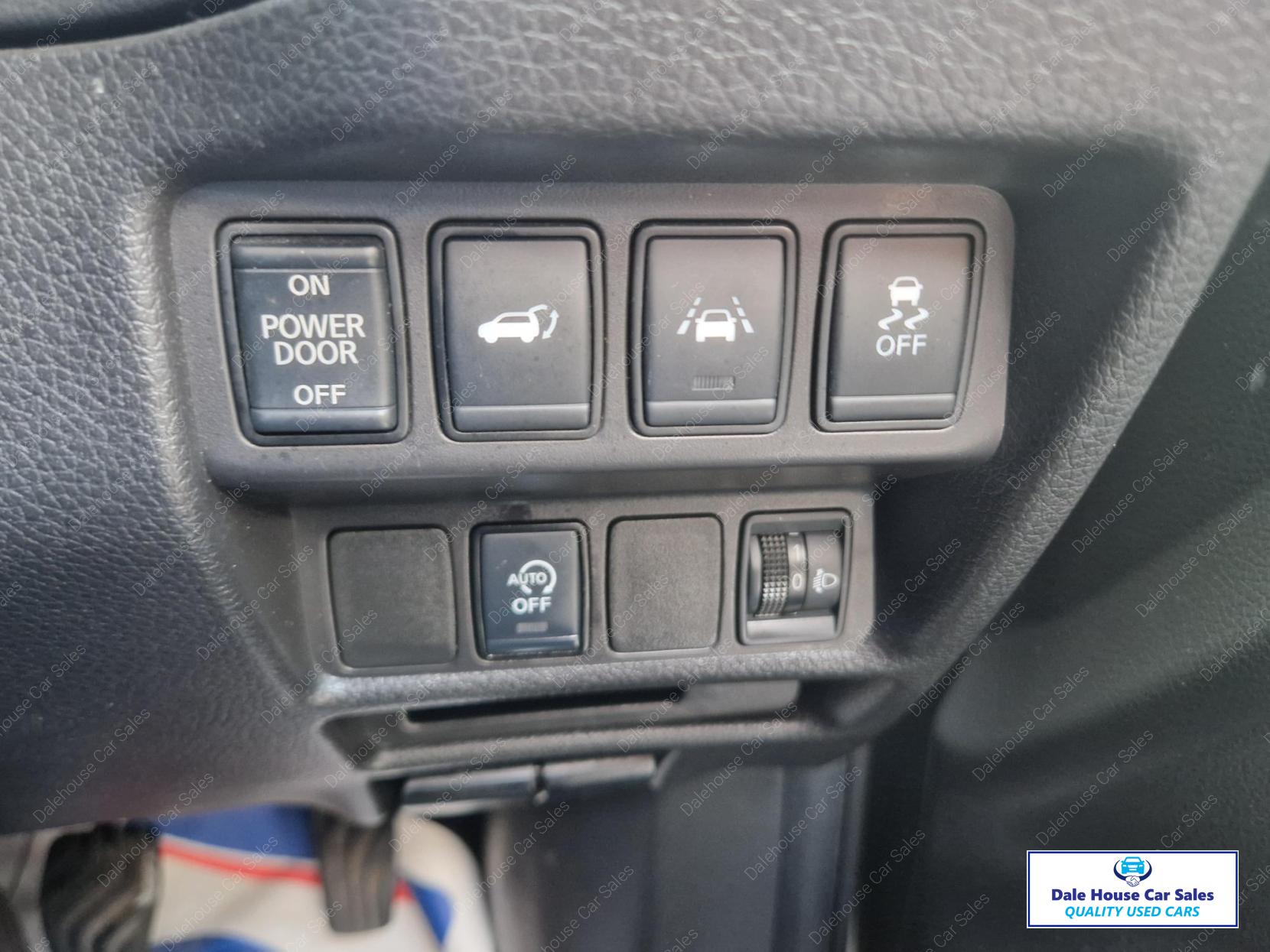 Nissan X-Trail 1.7 dCi N-Connecta SUV 5dr Diesel Manual Euro 6 (s/s) (150 ps)