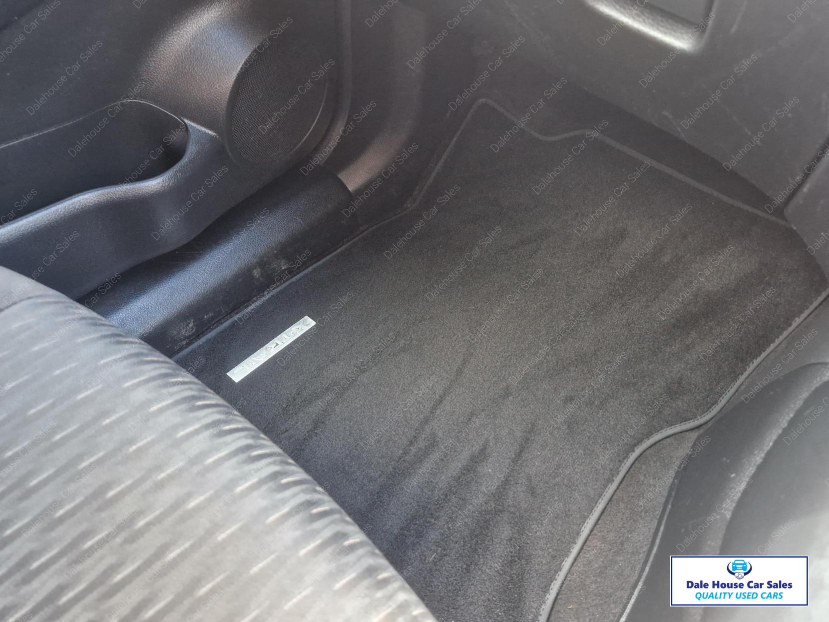 Nissan X-Trail 1.7 dCi N-Connecta SUV 5dr Diesel Manual Euro 6 (s/s) (150 ps)