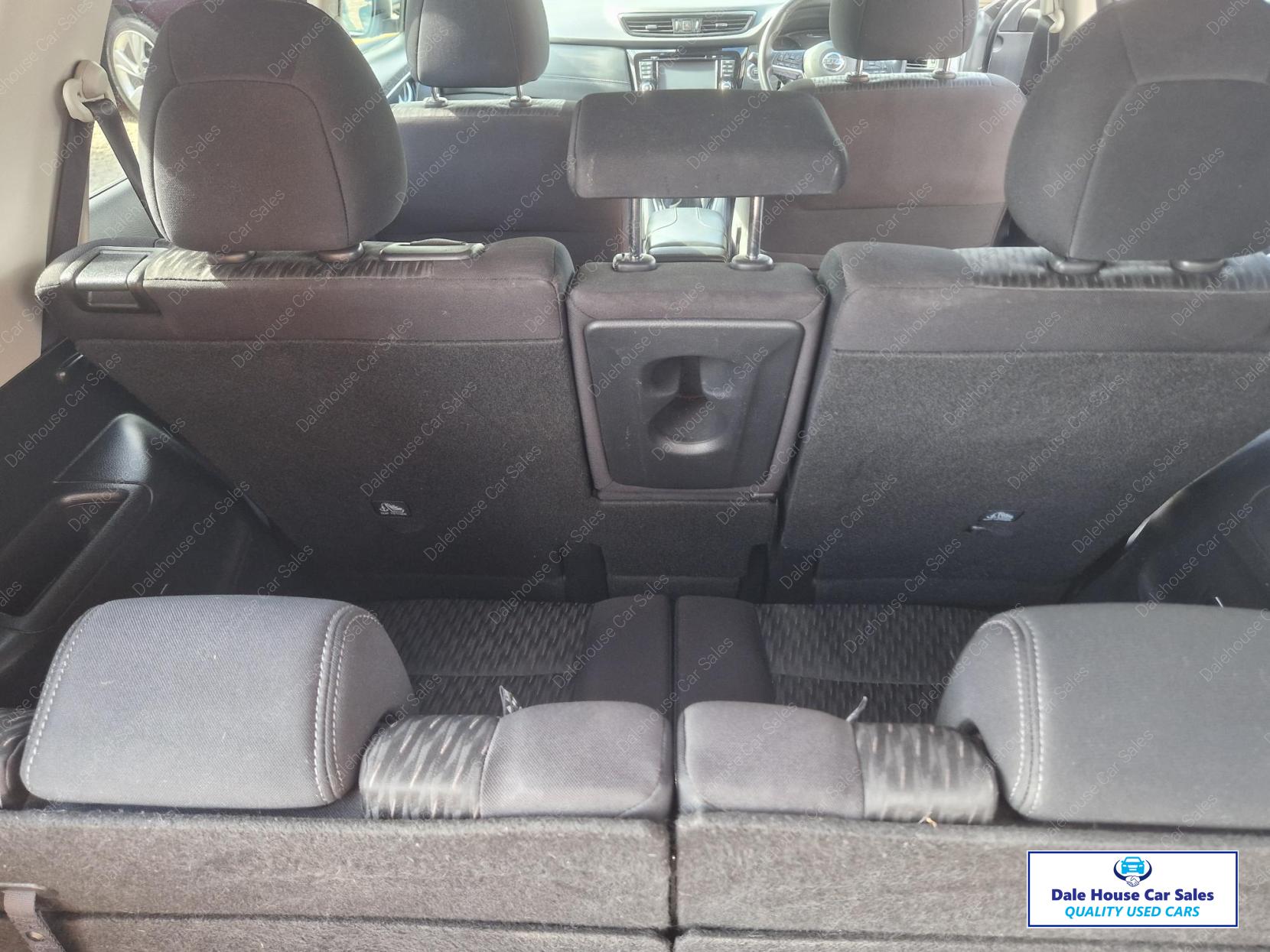 Nissan X-Trail 1.7 dCi N-Connecta SUV 5dr Diesel Manual Euro 6 (s/s) (150 ps)