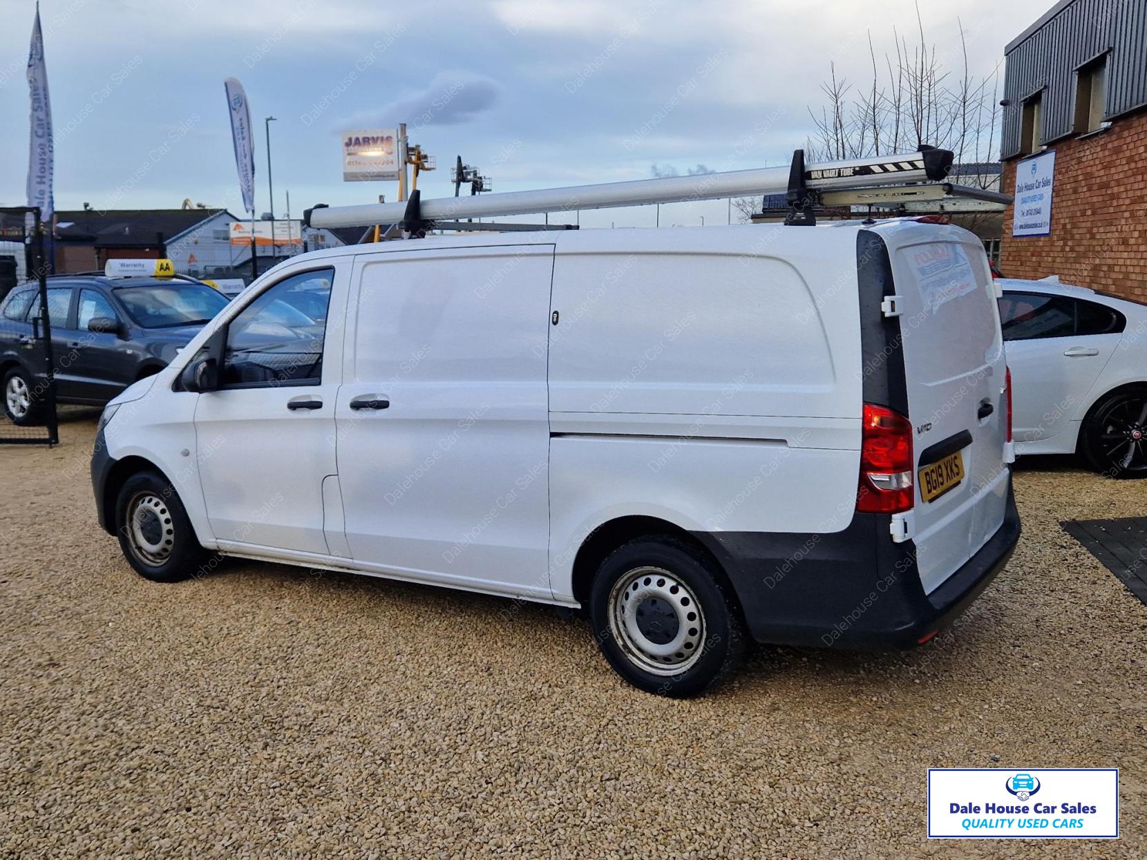 Mercedes-Benz Vito 1.6 111 CDI Panel Van 6dr Diesel Manual FWD L2 Euro 6 (114 ps)