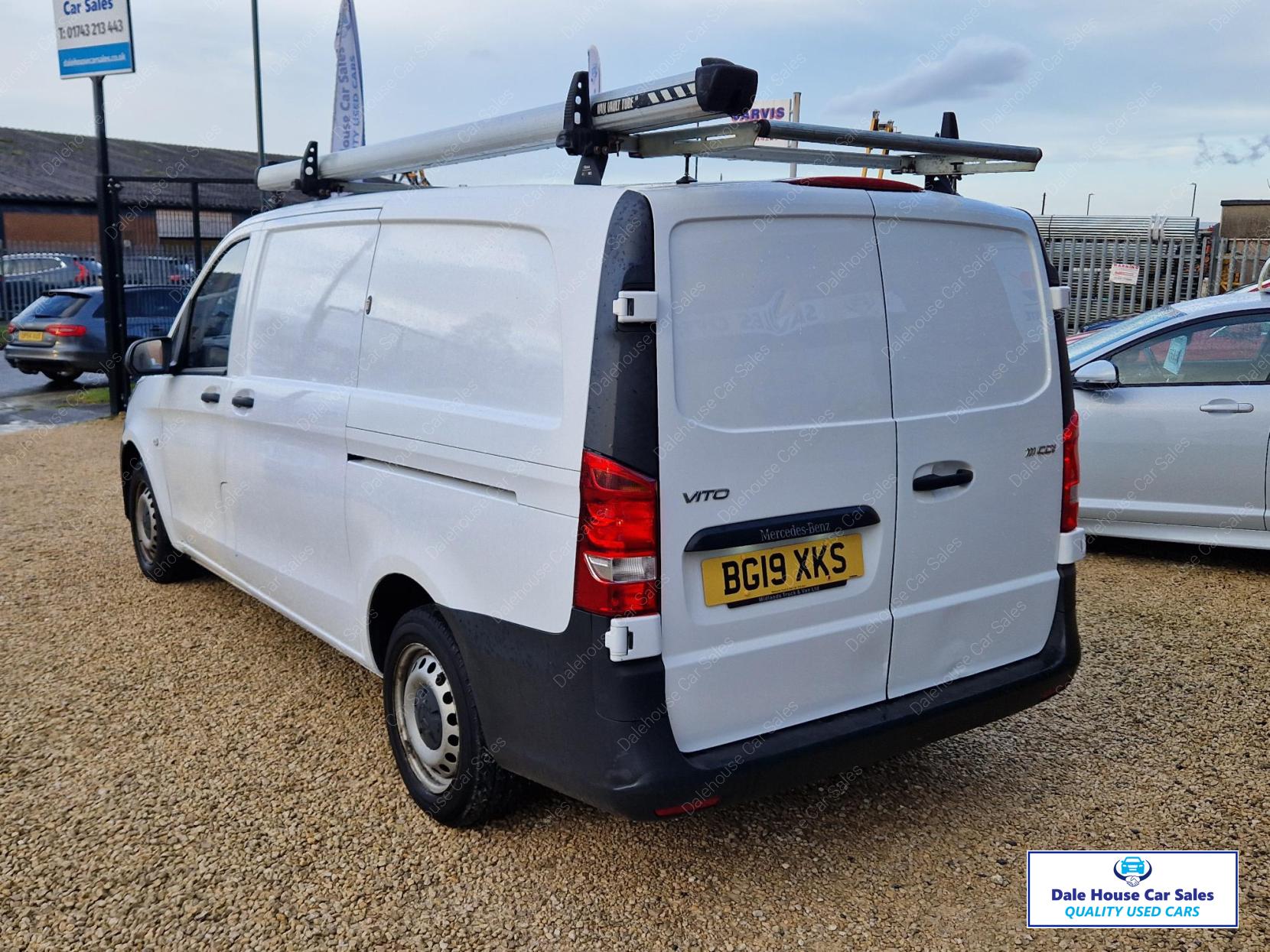 Mercedes-Benz Vito 1.6 111 CDI Panel Van 6dr Diesel Manual FWD L2 Euro 6 (114 ps)