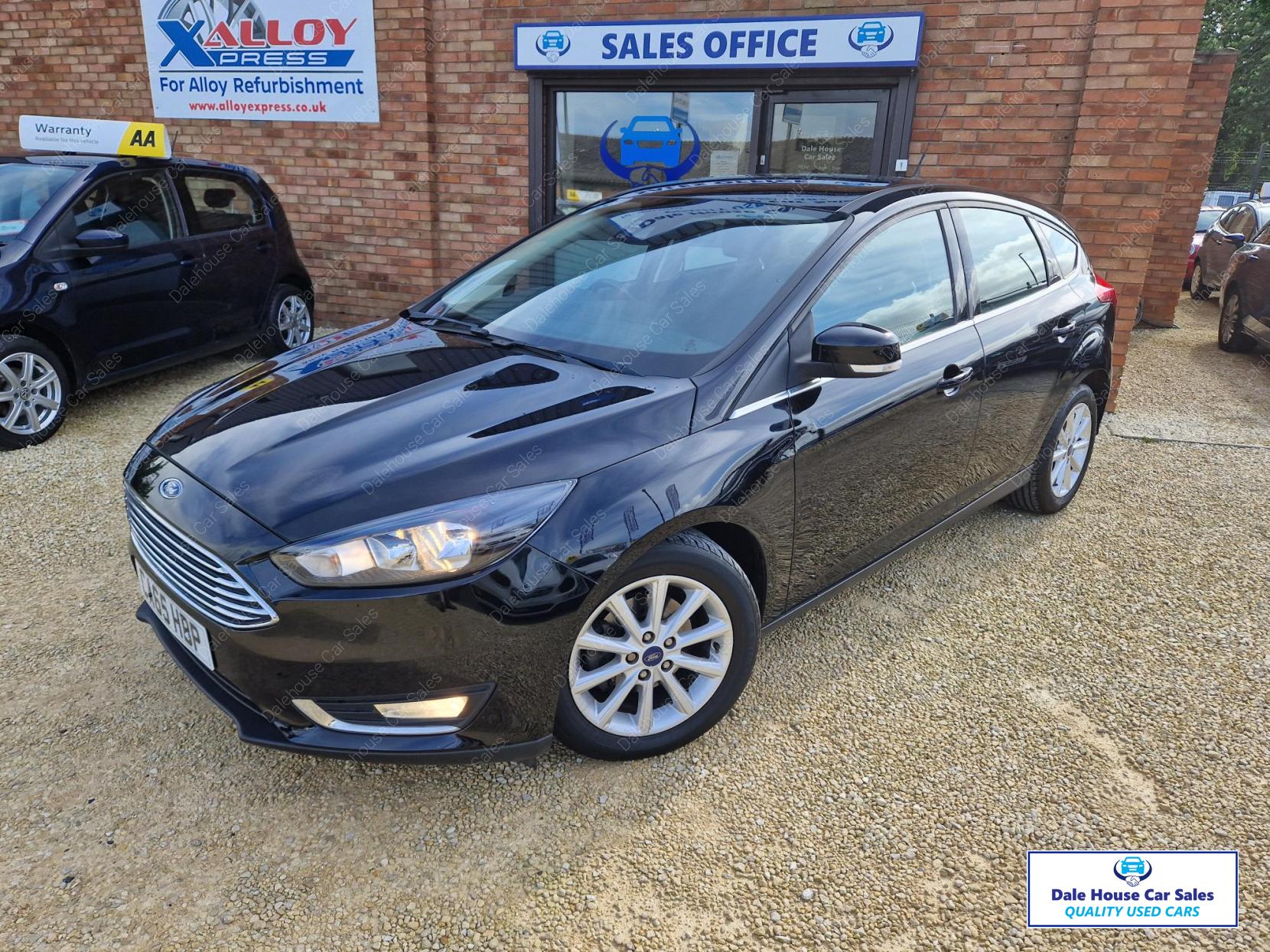 Ford Focus 1.6 Titanium Hatchback 5dr Petrol Powershift Euro 6 (125 ps)