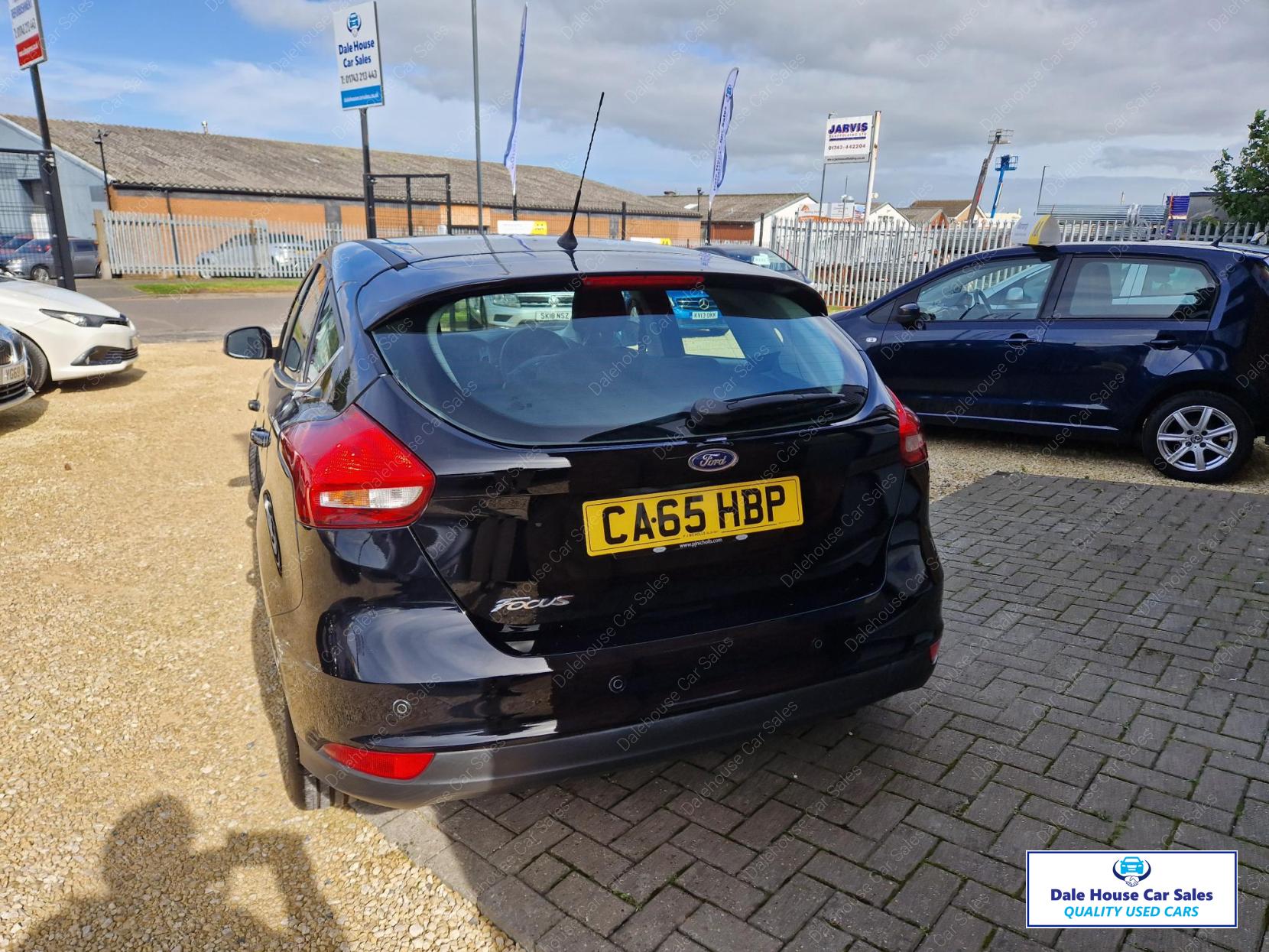 Ford Focus 1.6 Titanium Hatchback 5dr Petrol Powershift Euro 6 (125 ps)