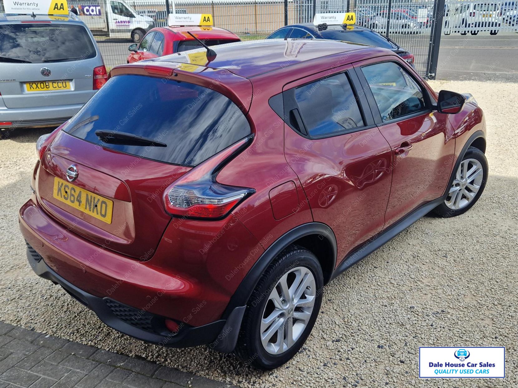 Nissan Juke 1.2 DIG-T Acenta SUV 5dr Petrol Manual Euro 5 (s/s) Euro 5 (115 ps)