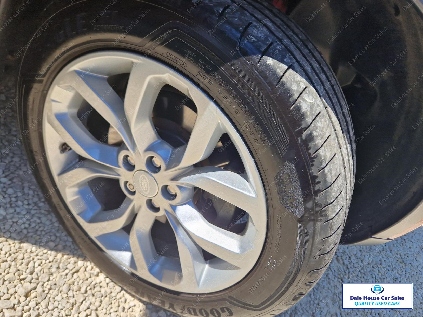 Land Rover Discovery Sport 2.0 TD4 HSE SUV 5dr Diesel Auto 4WD Euro 6 (s/s) (180 ps)