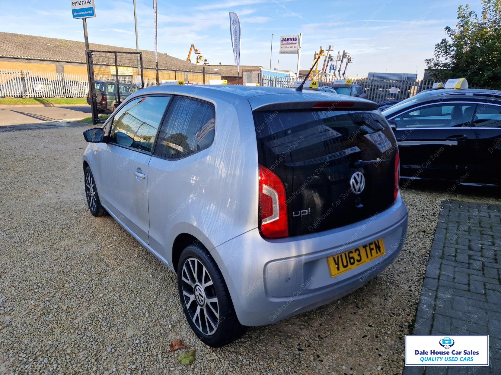 Volkswagen up! 1.0 Groove up! Hatchback 3dr Petrol Manual Euro 5 (75 ps)