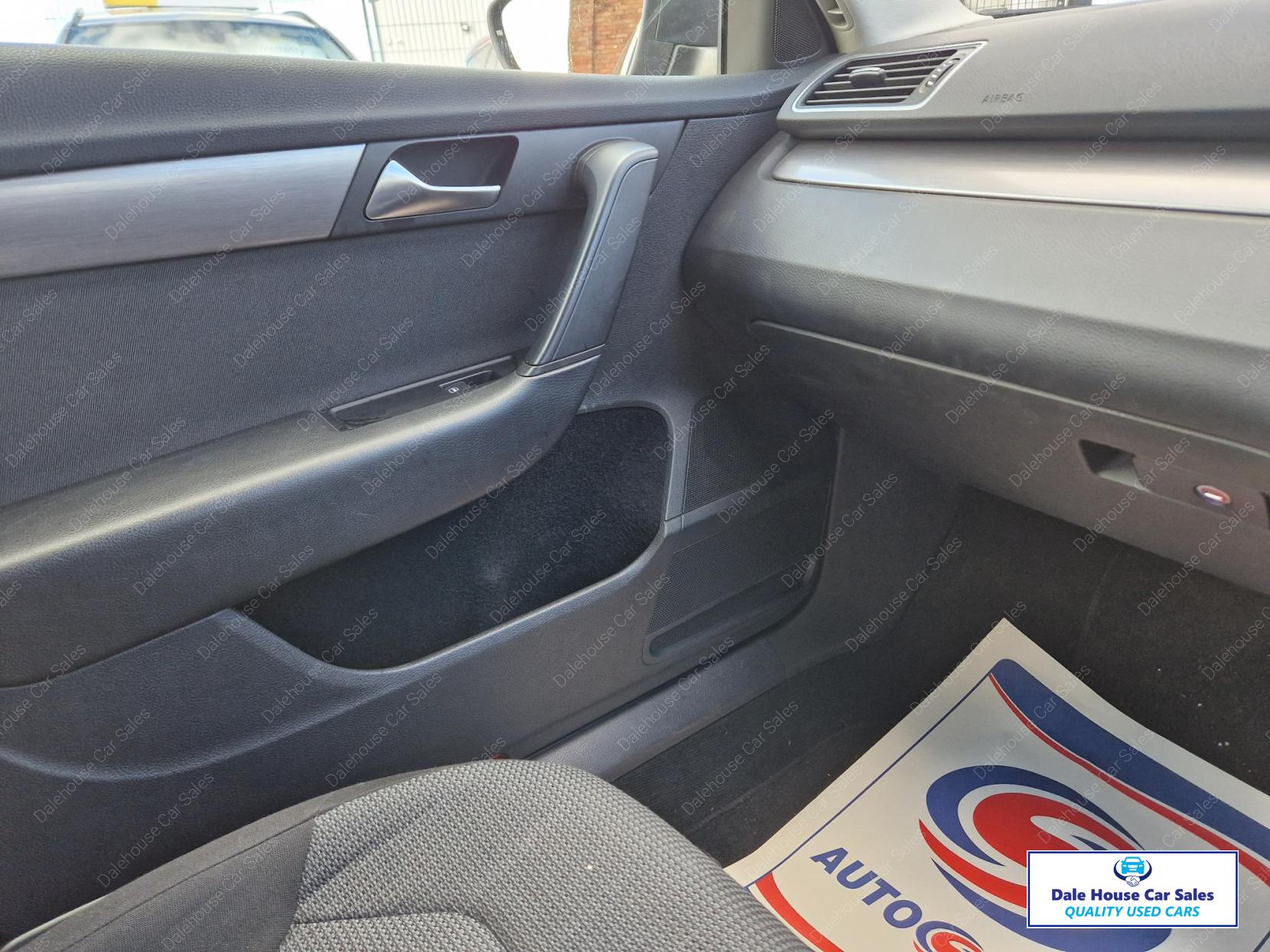 Volkswagen Passat 2.0 TDI BlueMotion Tech Highline Estate 5dr Diesel DSG Euro 5 (s/s) (140 ps)