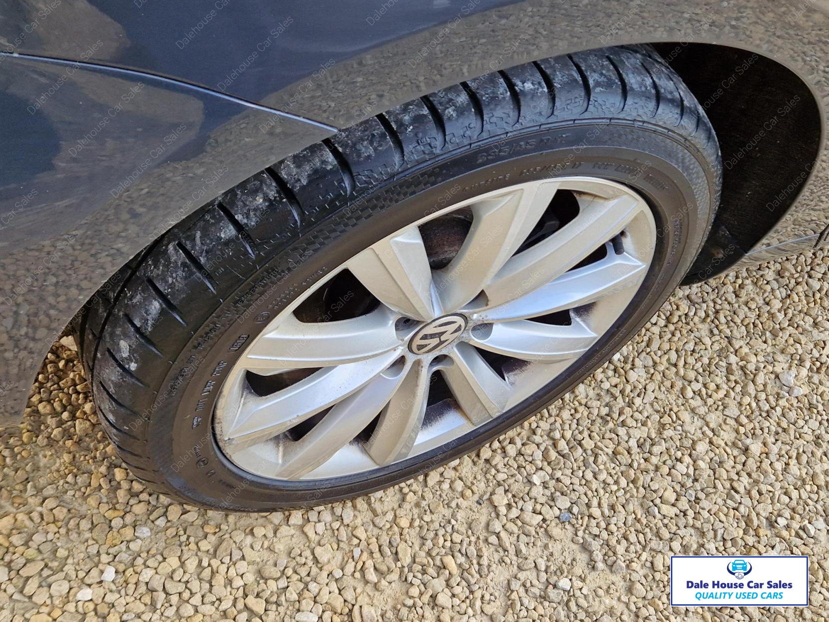 Volkswagen Passat 2.0 TDI BlueMotion Tech Highline Estate 5dr Diesel DSG Euro 5 (s/s) (140 ps)