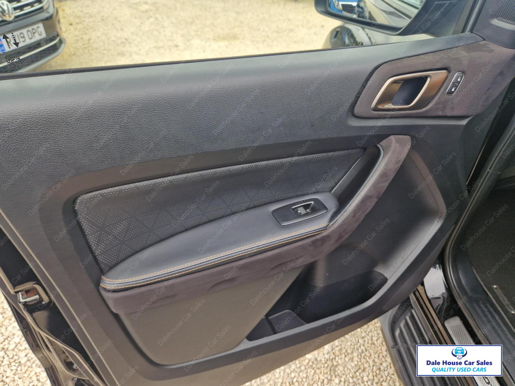 Ford Ranger 2.0 EcoBlue Wildtrak Pickup Double Cab 4dr Diesel Auto 4WD Euro 6 (s/s) (213 ps)