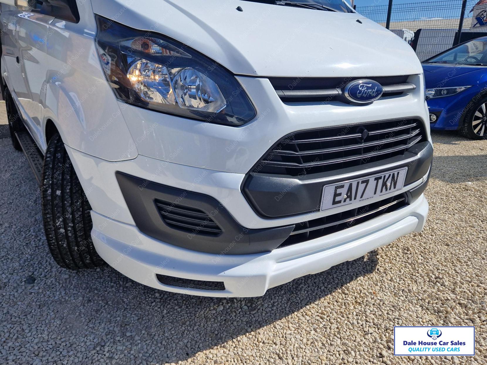 Ford Transit Custom 2.0 TDCi 290 Limited Panel Van 5dr Diesel Manual L1 H1 (163 g/km, 128 bhp)