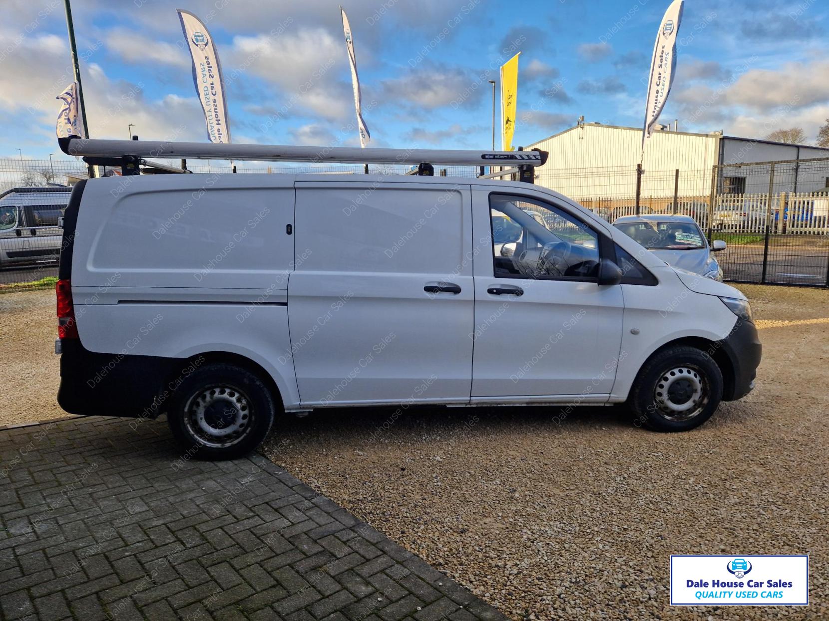 Mercedes-Benz Vito 1.6 111 CDI Panel Van 6dr Diesel Manual FWD L2 Euro 6 (114 ps)