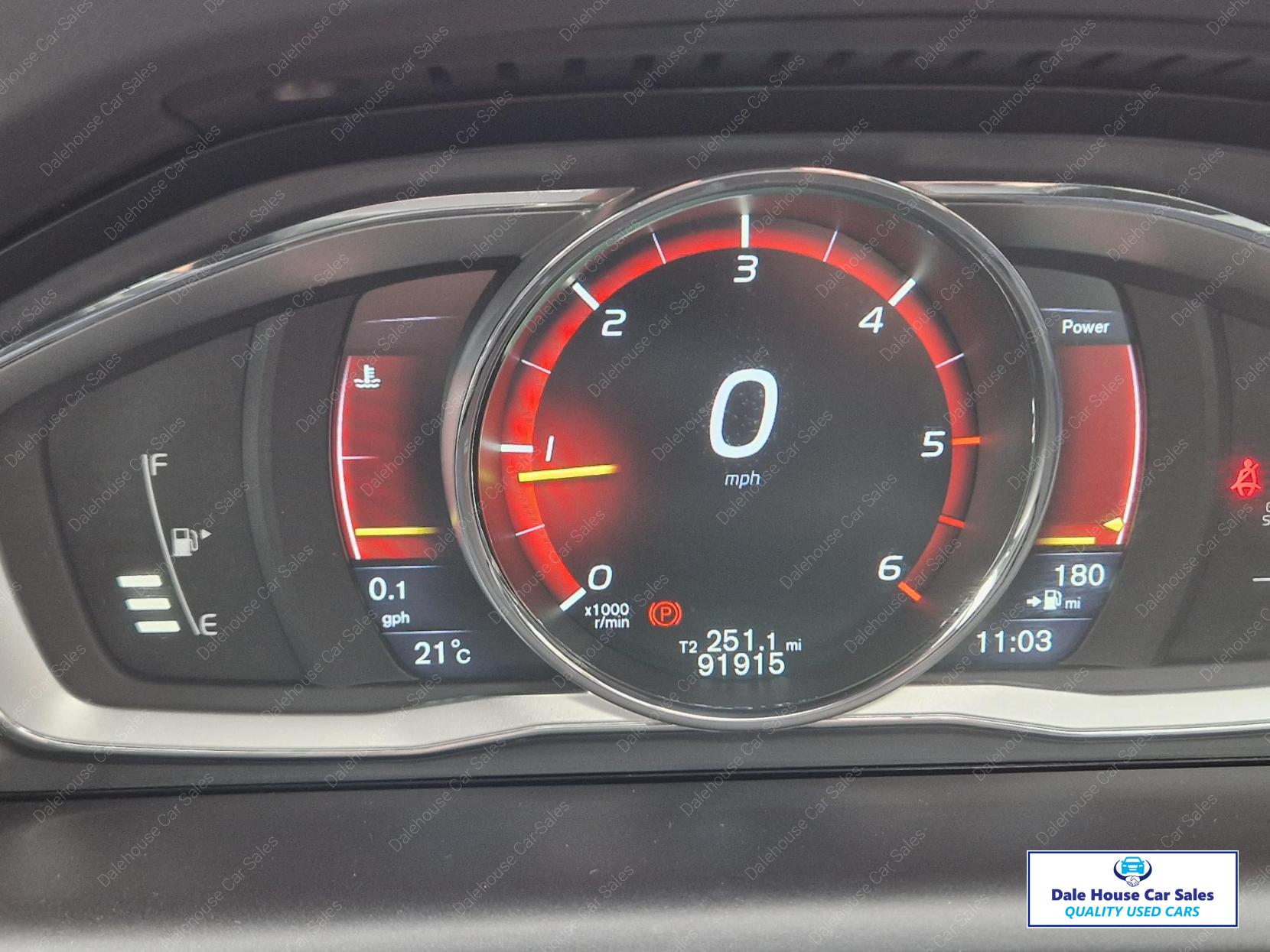 Volvo XC60 2.0 D4 SE Lux Nav SUV 5dr Diesel Manual Euro 6 (s/s) (190 ps)