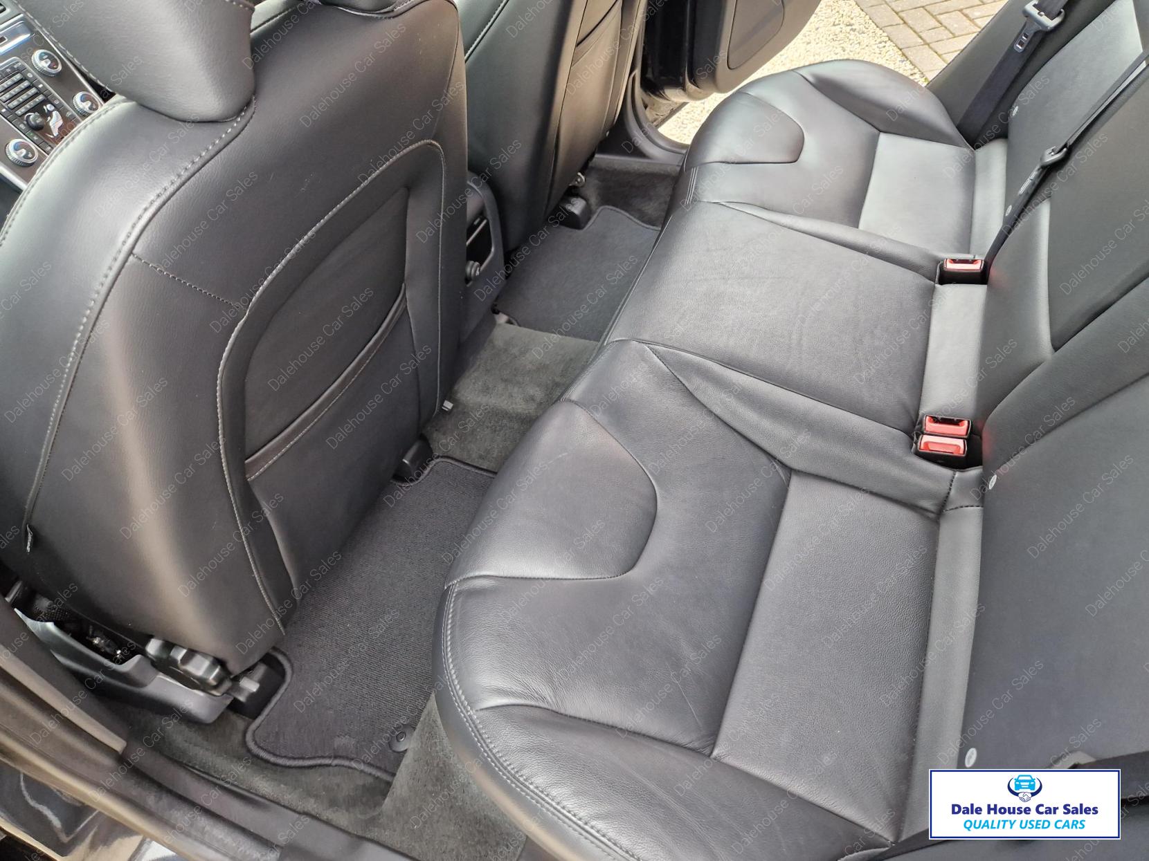 Volvo XC60 2.0 D4 SE Lux Nav SUV 5dr Diesel Manual Euro 6 (s/s) (190 ps)