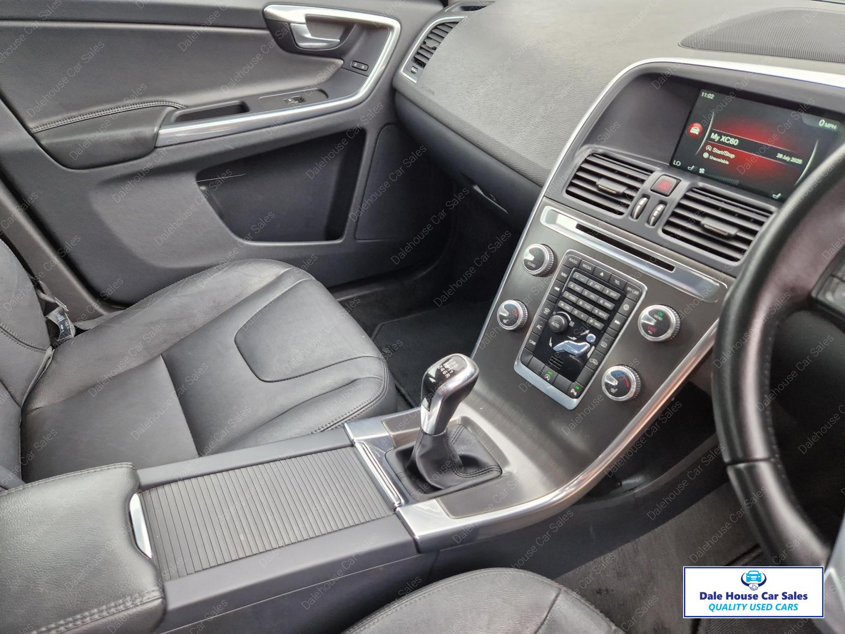 Volvo XC60 2.0 D4 SE Lux Nav SUV 5dr Diesel Manual Euro 6 (s/s) (190 ps)