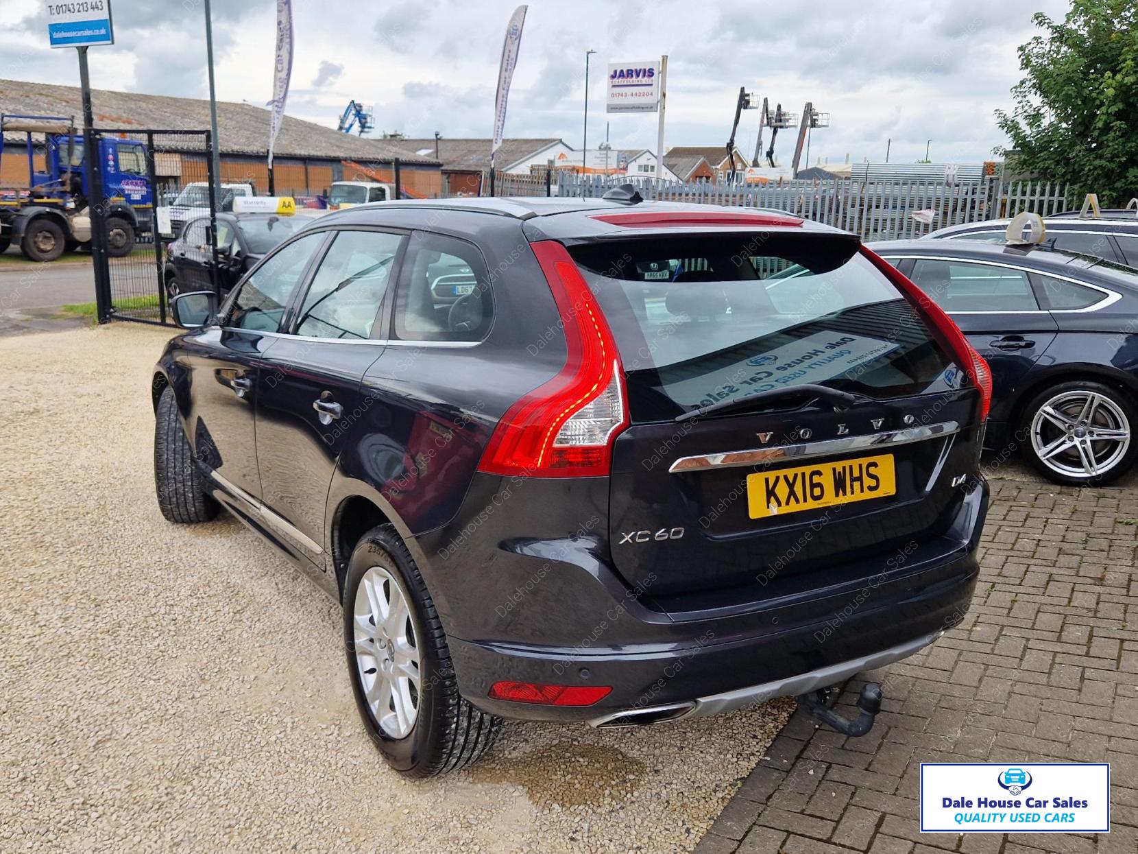 Volvo XC60 2.0 D4 SE Lux Nav SUV 5dr Diesel Manual Euro 6 (s/s) (190 ps)