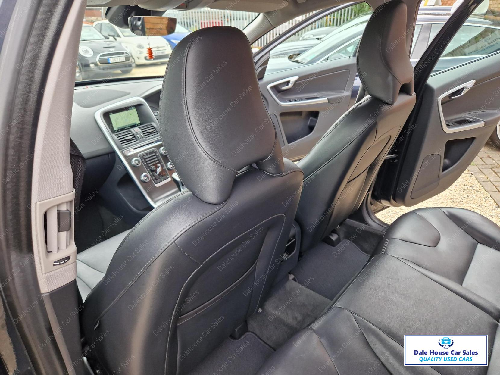 Volvo XC60 2.0 D4 SE Lux Nav SUV 5dr Diesel Manual Euro 6 (s/s) (190 ps)
