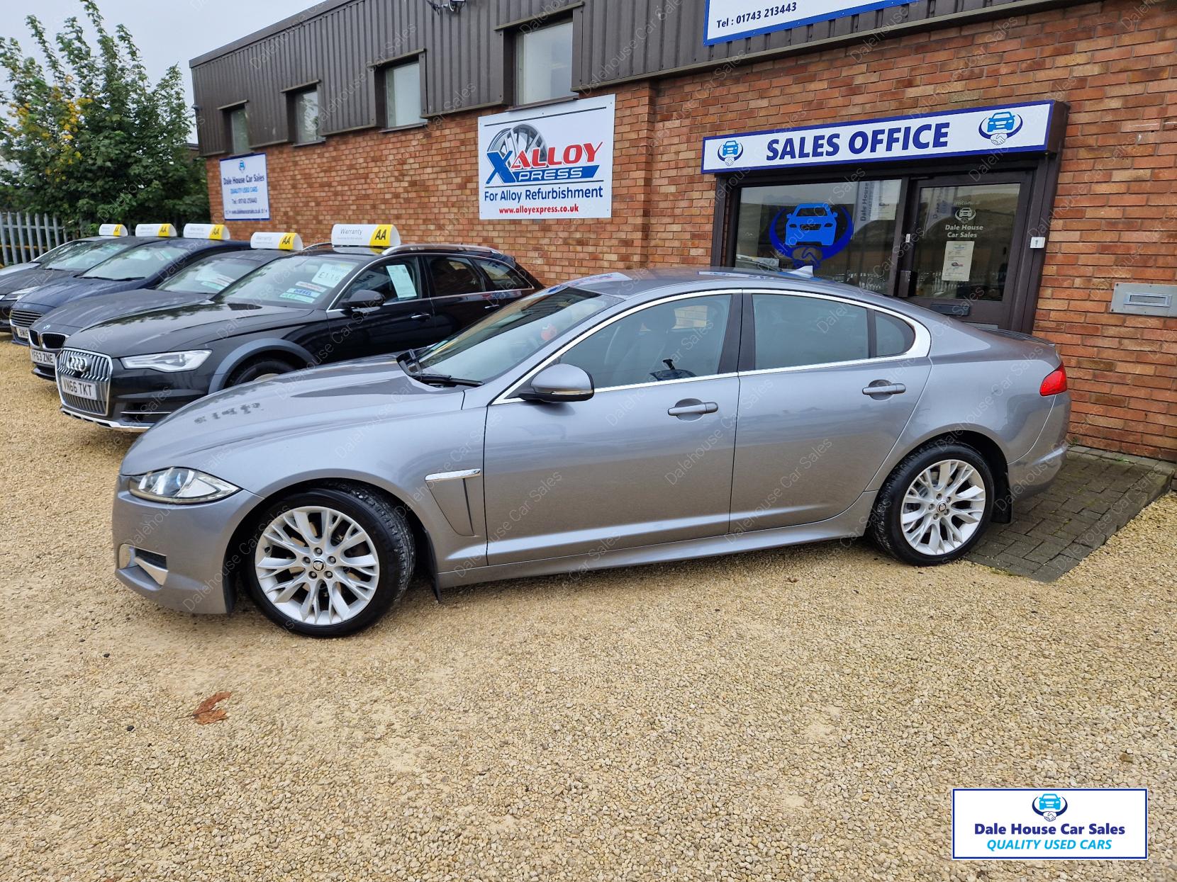 Jaguar XF 2.2d Sport Saloon 4dr Diesel Auto Euro 5 (s/s) (200 ps)