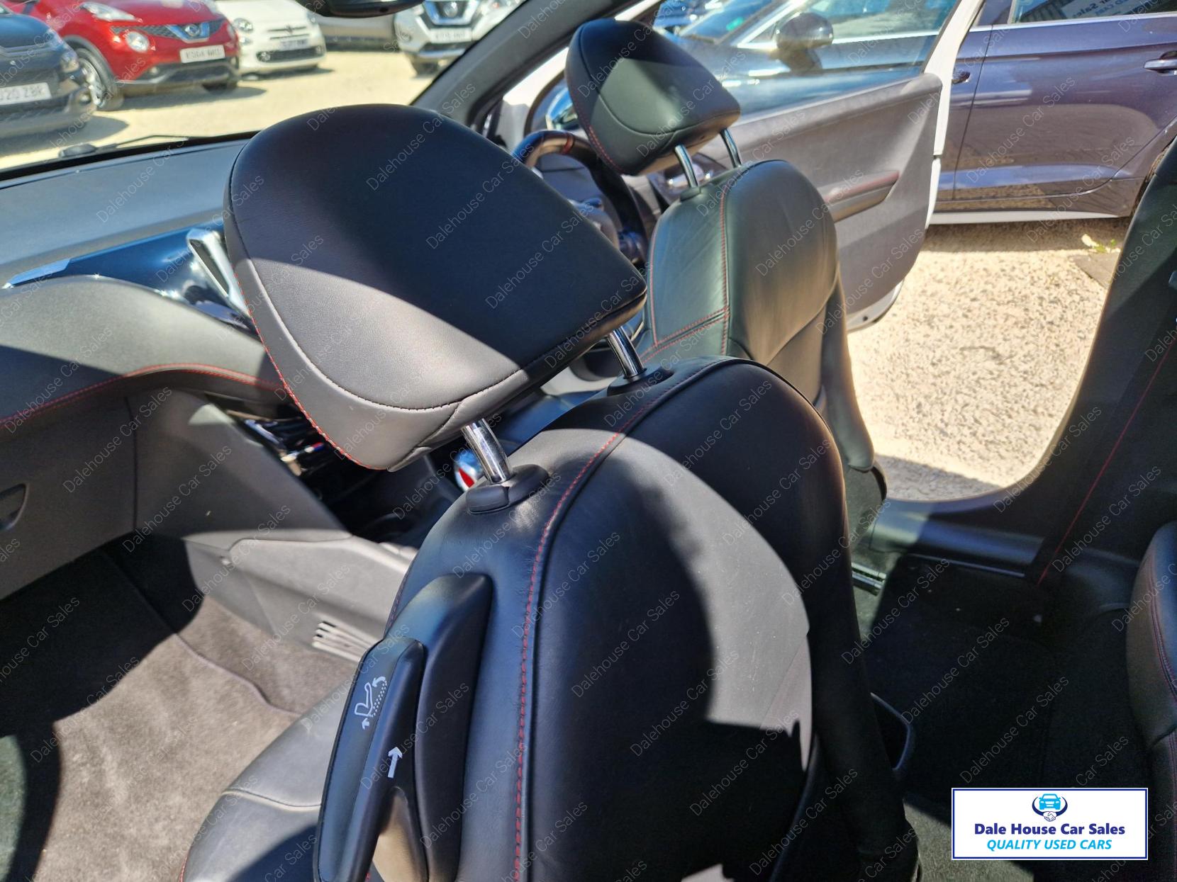 Peugeot 208 1.6 THP GTi Prestige Hatchback 3dr Petrol Manual Euro 6 (s/s) (208 ps)