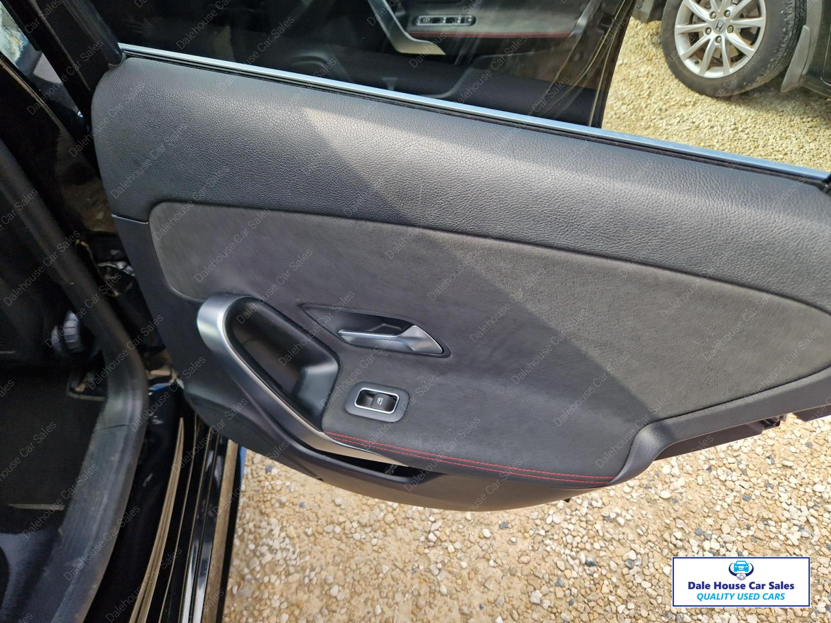 Mercedes-Benz A Class 2.0 A200d AMG Line (Executive) Hatchback 5dr Diesel 8G-DCT Euro 6 (s/s) (150 ps)