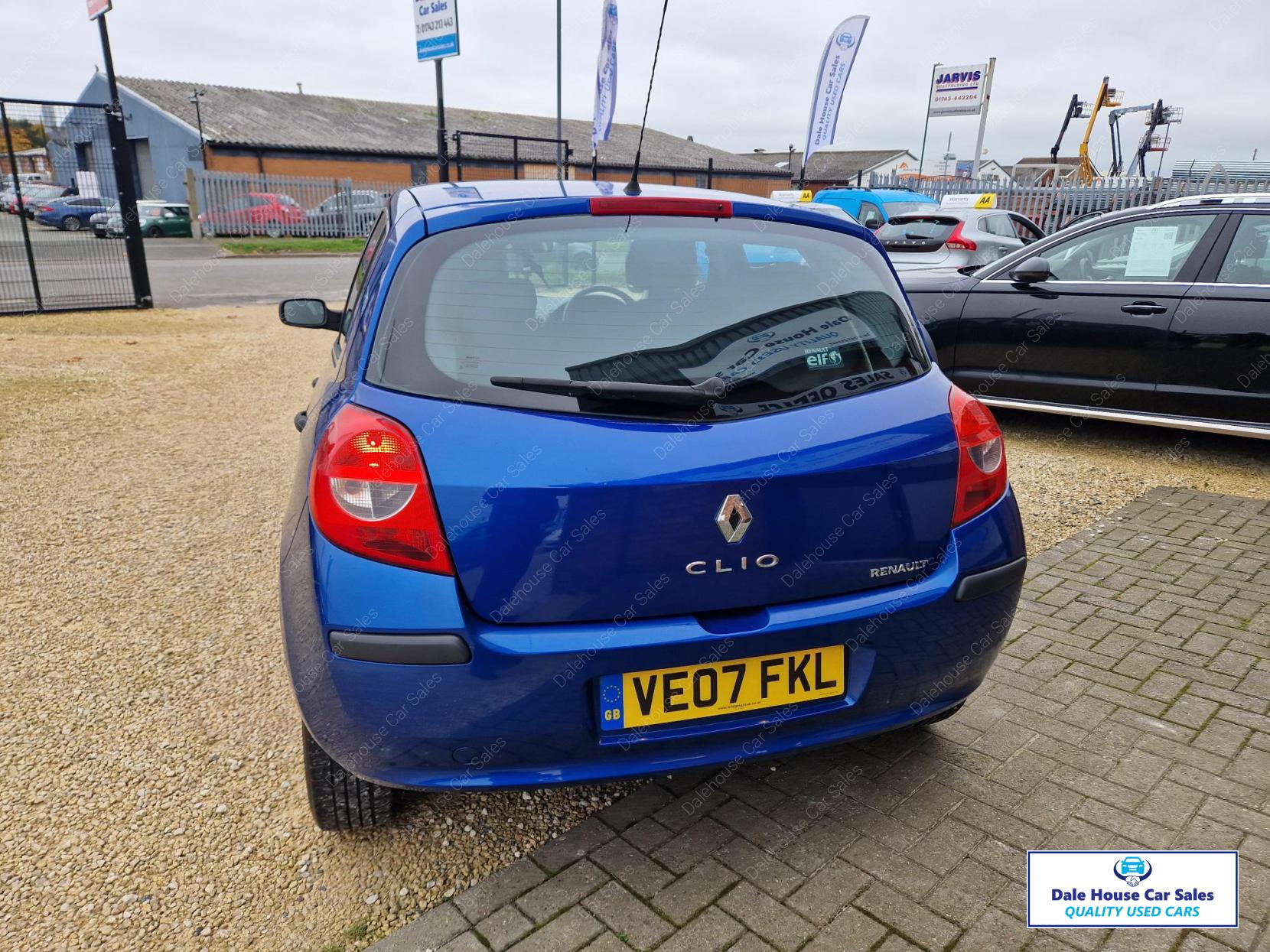 Renault Clio 1.4 16v Expression Hatchback 5dr Petrol Manual (158 g/km, 98 bhp)