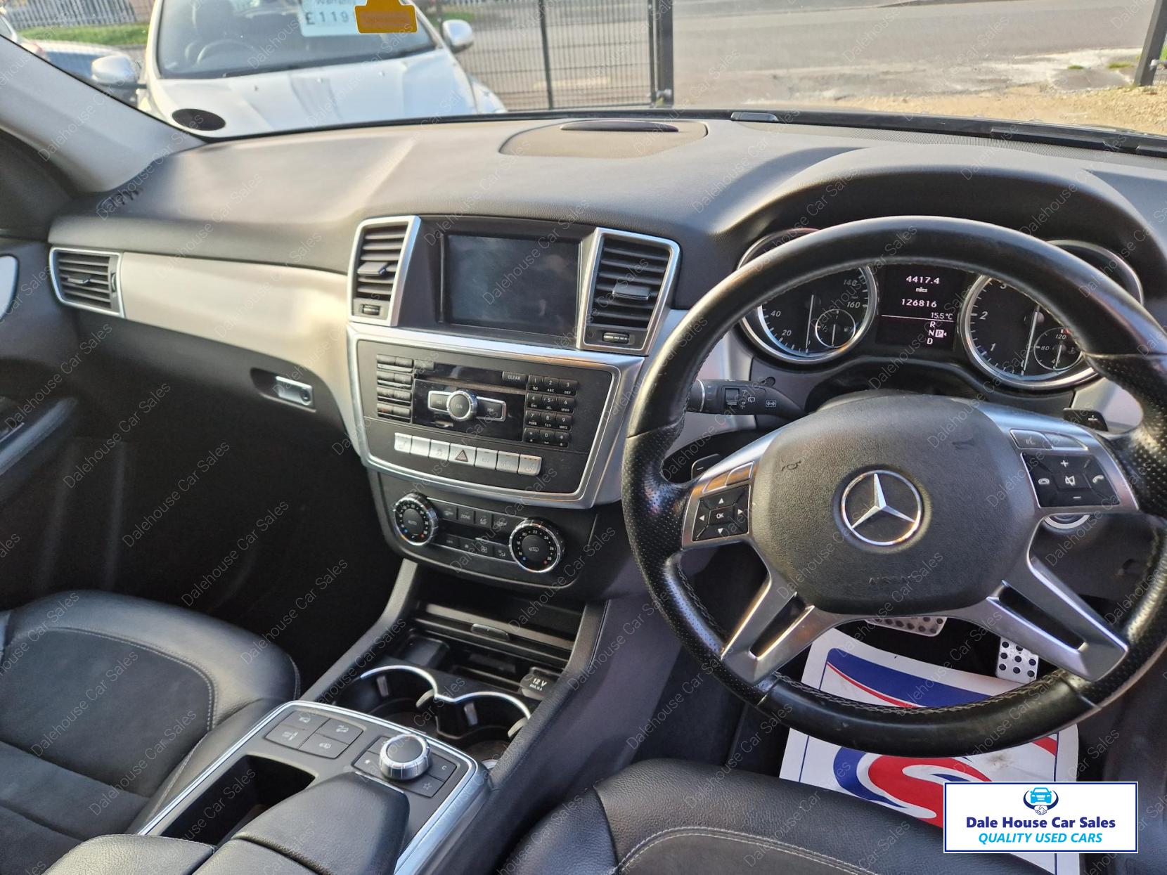 Mercedes-Benz M Class 3.0 ML350 V6 BlueTEC Sport SUV 5dr Diesel G-Tronic 4WD Euro 6 (s/s) (258 ps)