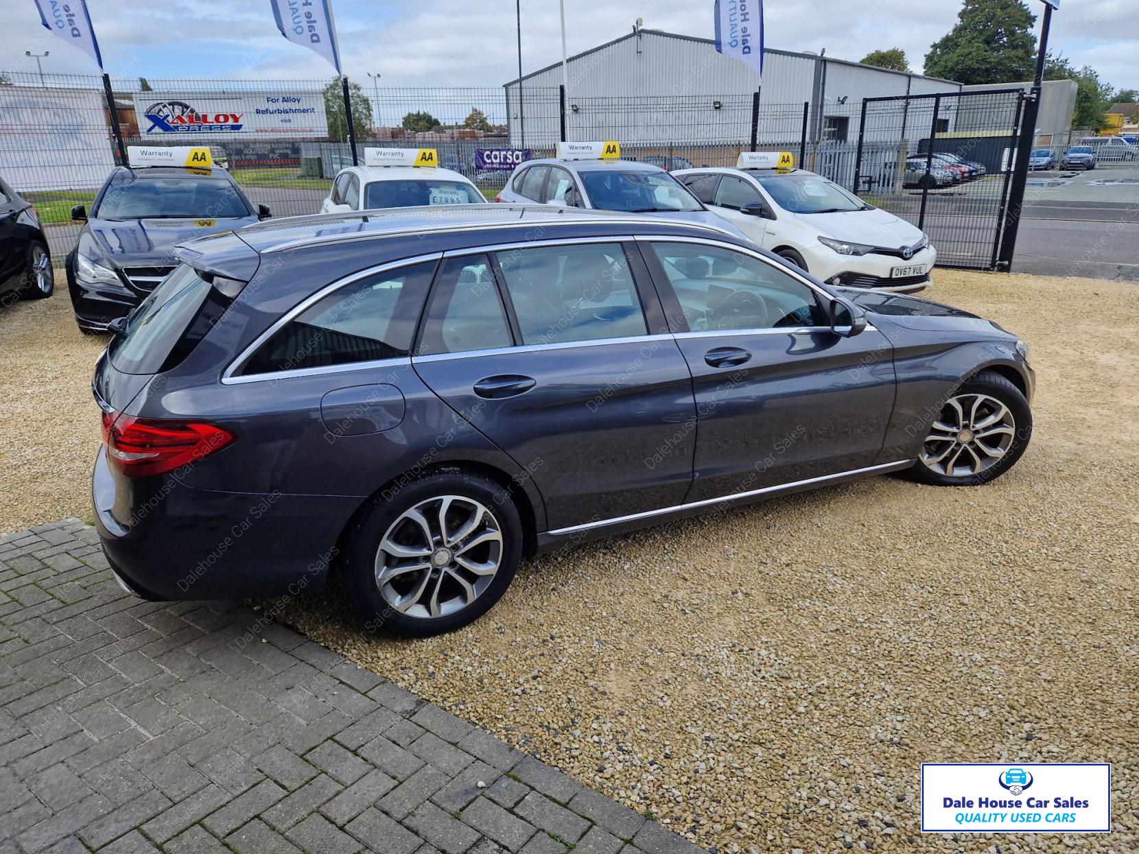 Mercedes-Benz C Class 2.1 C300dh Sport Estate 5dr Diesel Hybrid G-Tronic+ Euro 6 (s/s) (231 ps)