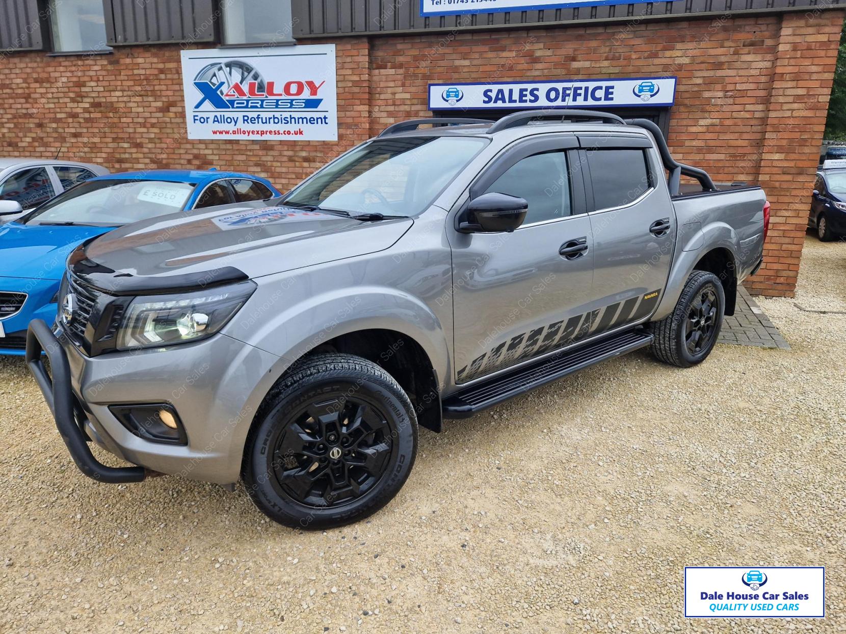 Nissan Navara 2.3 dCi N-Guard Pickup Double Cab 4dr Diesel Auto 4WD Euro 6 (190 ps)