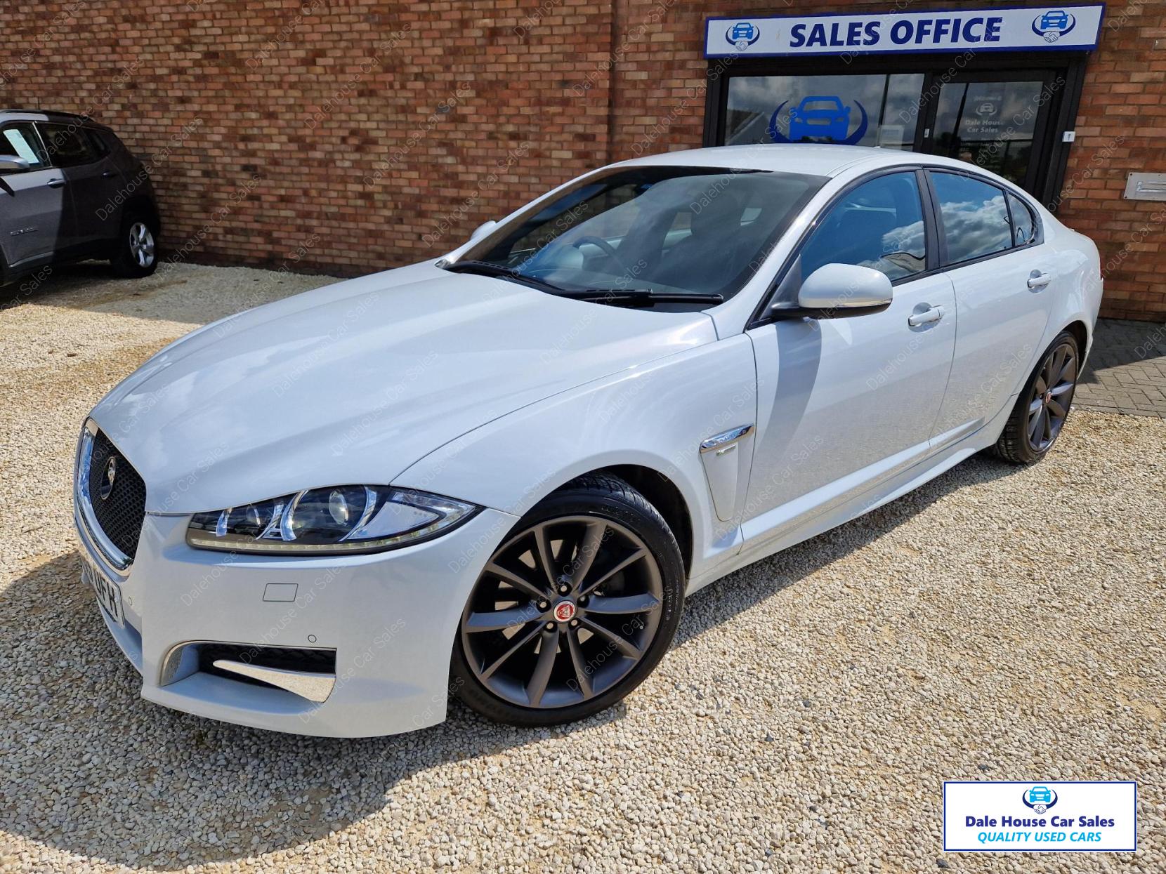 Jaguar XF 2.2d R-Sport Saloon 4dr Diesel Auto Euro 5 (s/s) (200 ps)