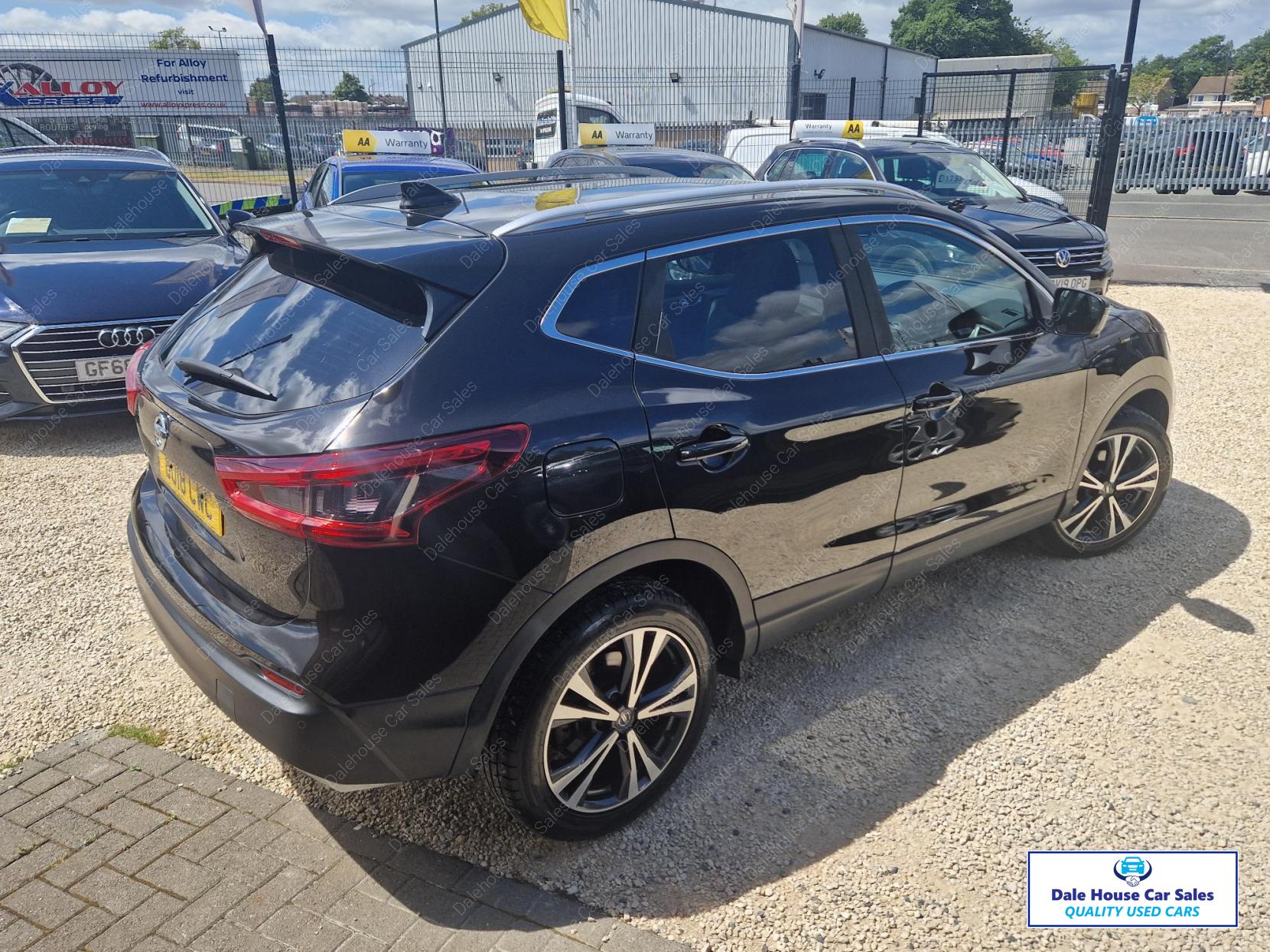 Nissan Qashqai 1.5 dCi N-Connecta SUV 5dr Diesel Manual Euro 6 (s/s) (110 ps)