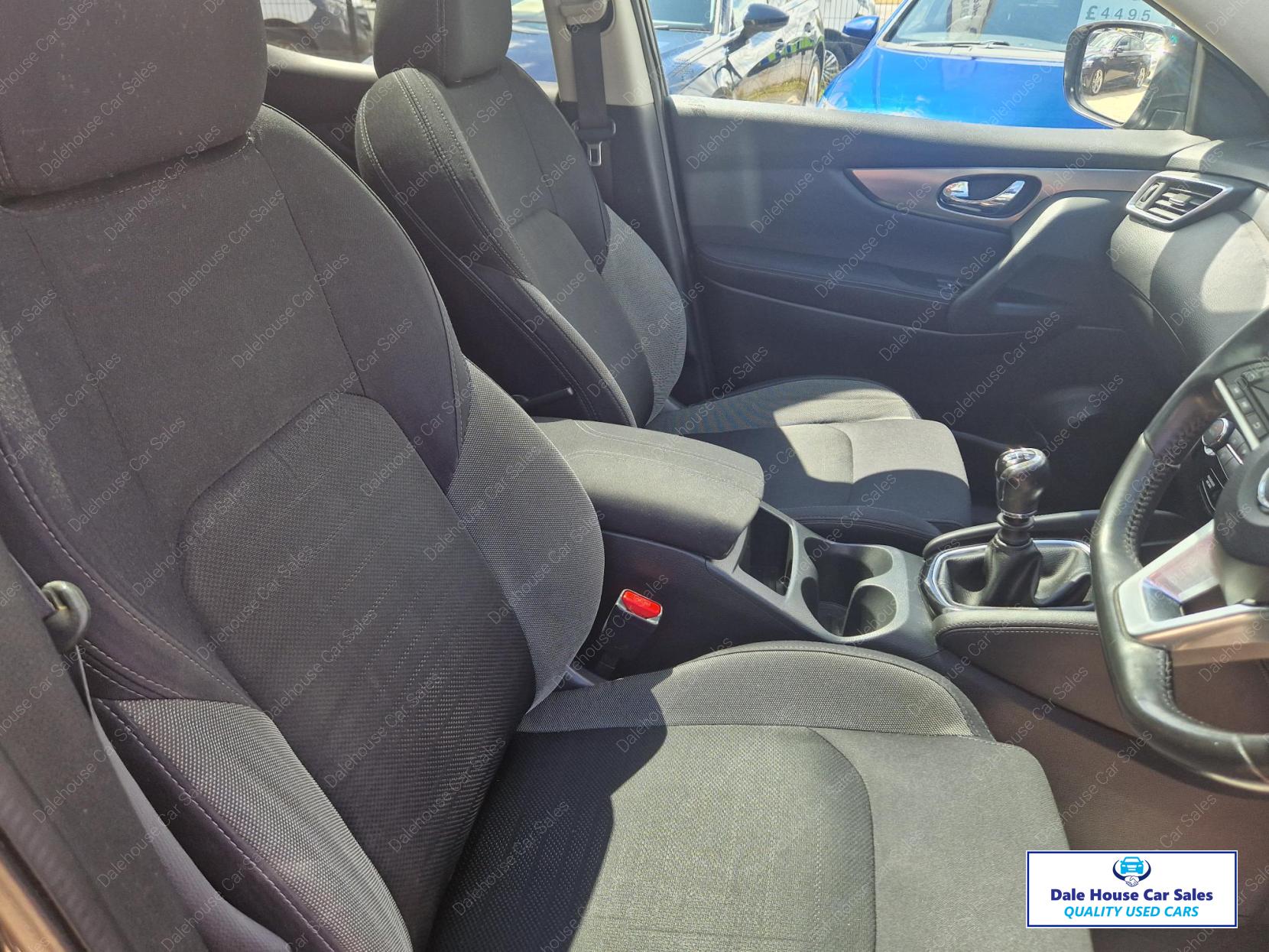 Nissan Qashqai 1.5 dCi N-Connecta SUV 5dr Diesel Manual Euro 6 (s/s) (110 ps)